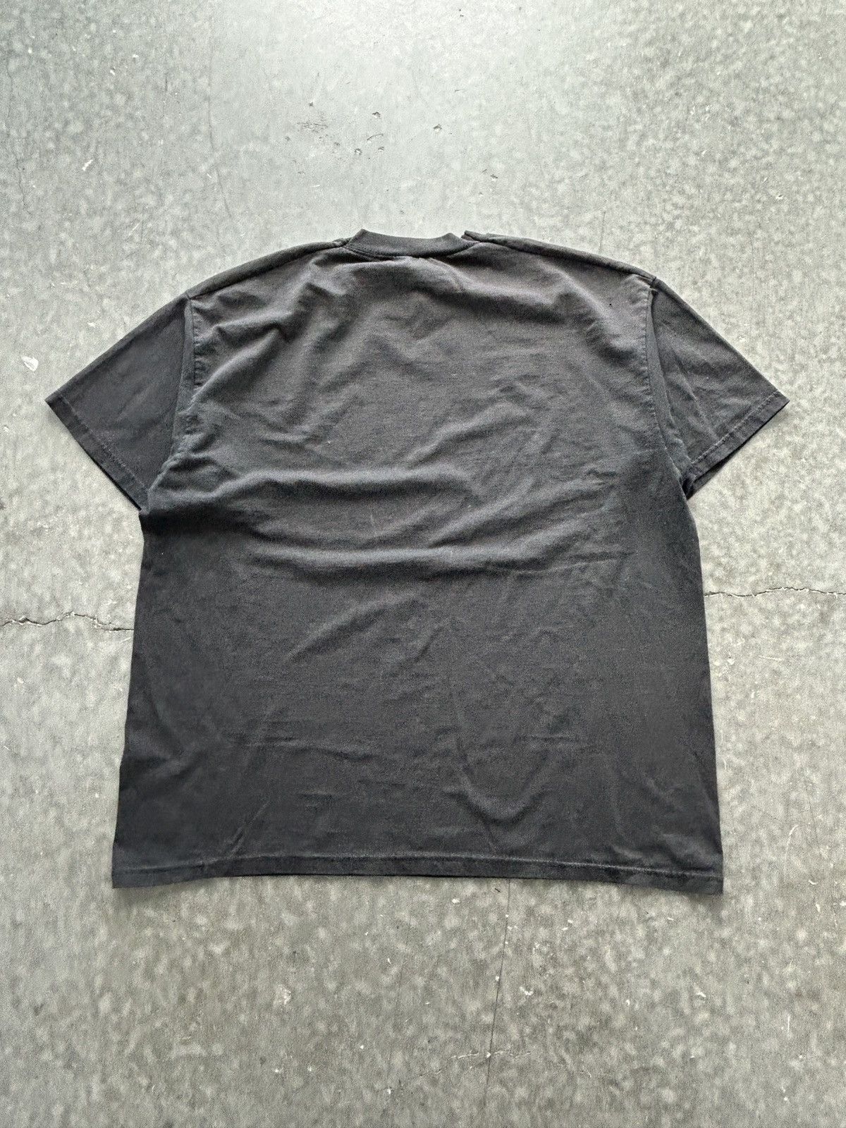 Vintage Vintage 90s Fillabong Parody Graphic Tee ERD Grunge Skater Size US L / EU 52-54 / 3 - 5 Thumbnail