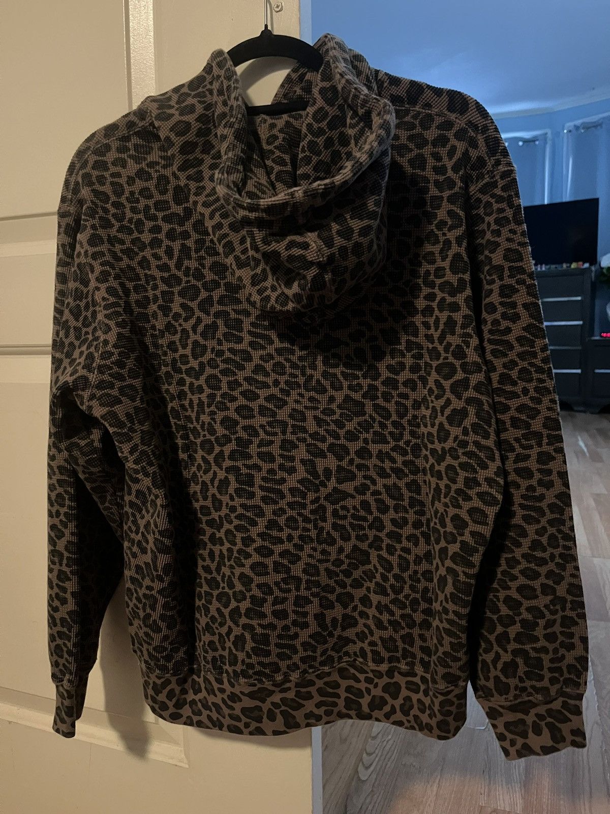 Supreme Supreme Hooded Zip Up Thermal (SS25) “Leopard” Size US S / EU 44-46 / 1 - 3 Thumbnail