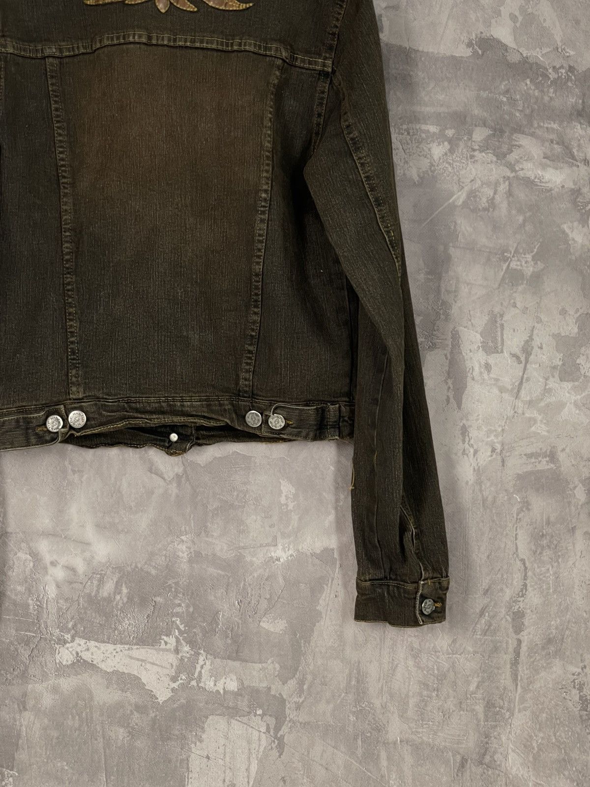 If Six Was Nine × Japanese Brand JAPANESE BRAND TRIBAL BROWN DISTRESSED Y2K DENIM JACKET Size M / US 6-8 / IT 42-44 - 7 Thumbnail