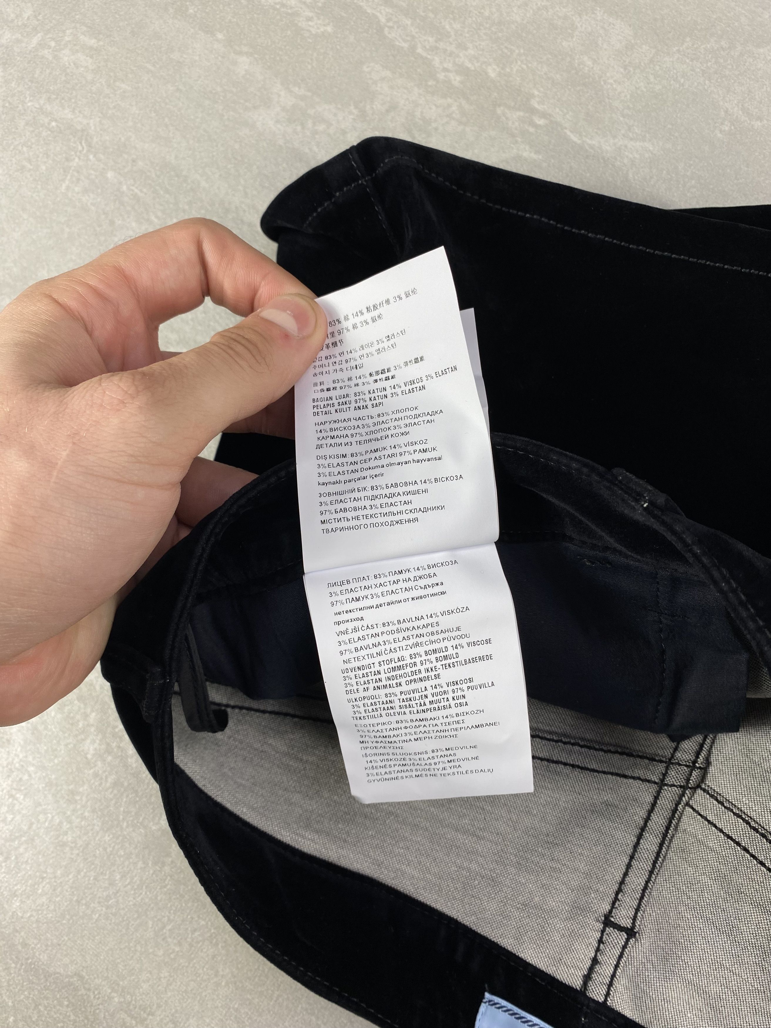 Prada Prada 23AW triangle-logo Velvet Denim Shorts Black Other Size 29" - 17 Thumbnail