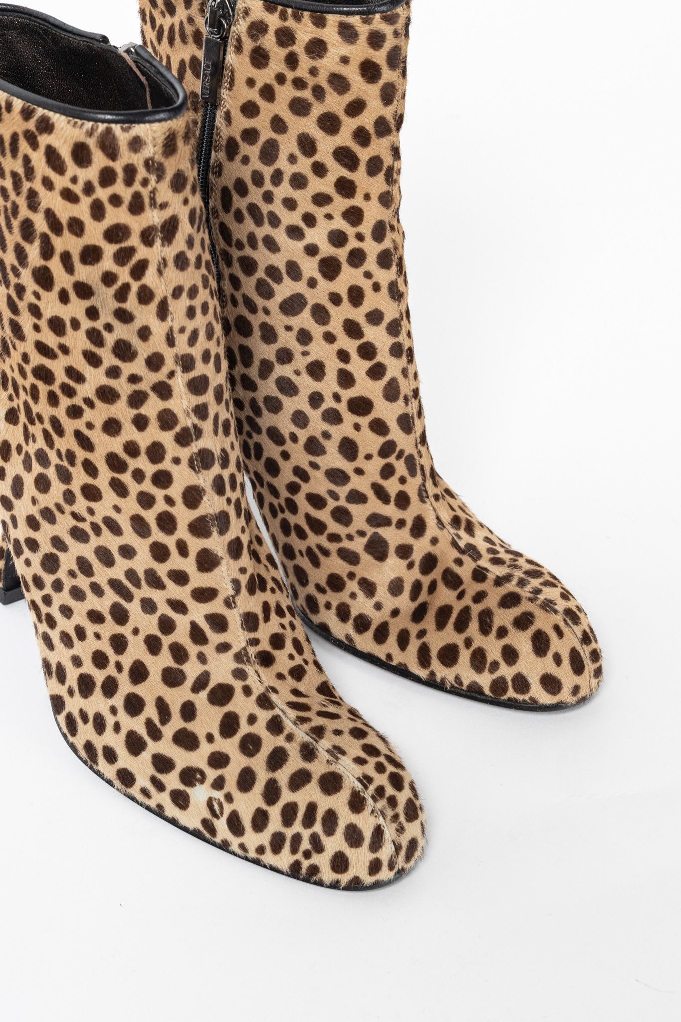 Versace Gianni Versace Camel & Brown Cheetah Calf-Hair Booties Size US 7.5 / IT 37.5 - 6 Thumbnail