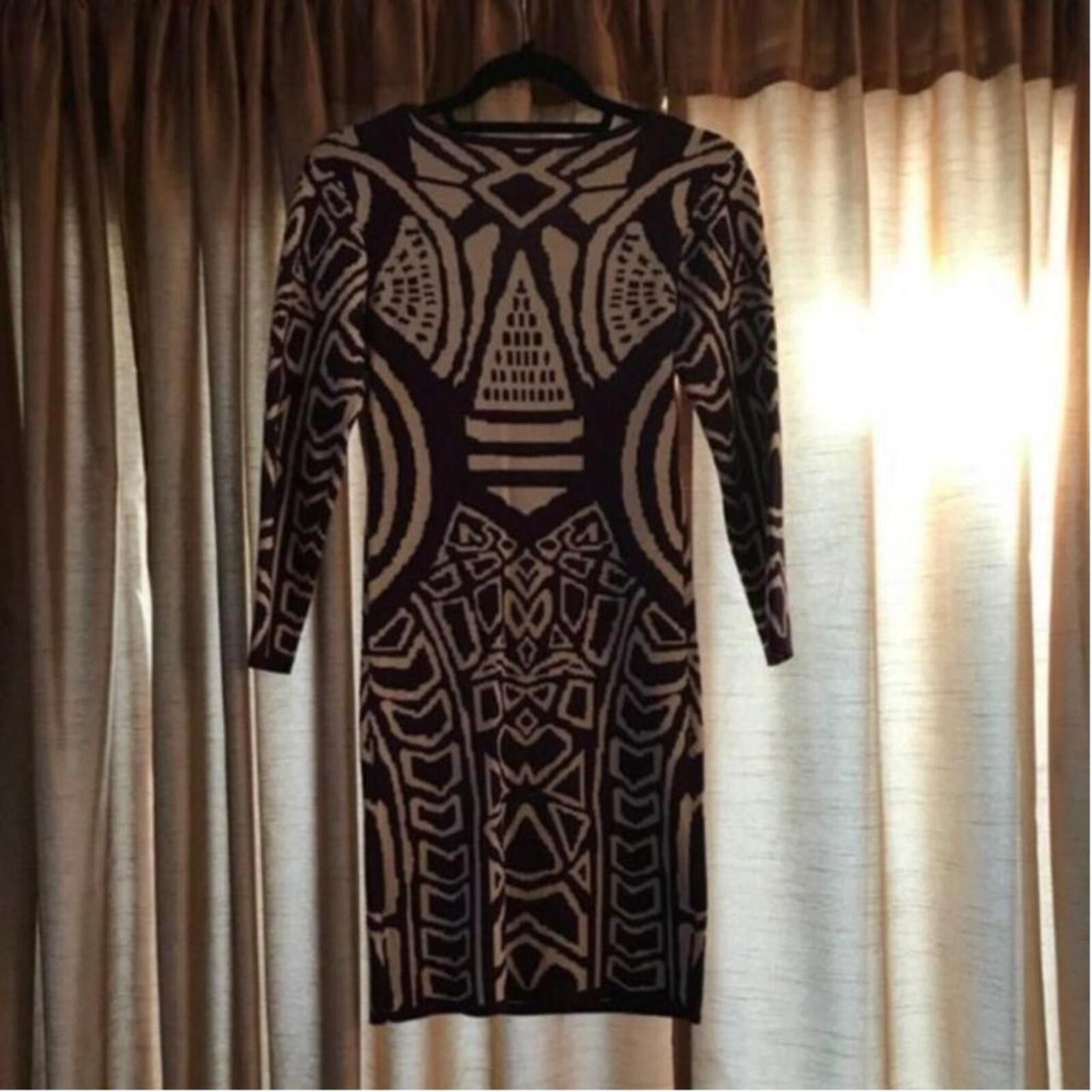 Other Stiletto's Purple and Beige Patterned Long Sleeve Dress Size Size M / US 6-8 / IT 42-44 - 5 Thumbnail