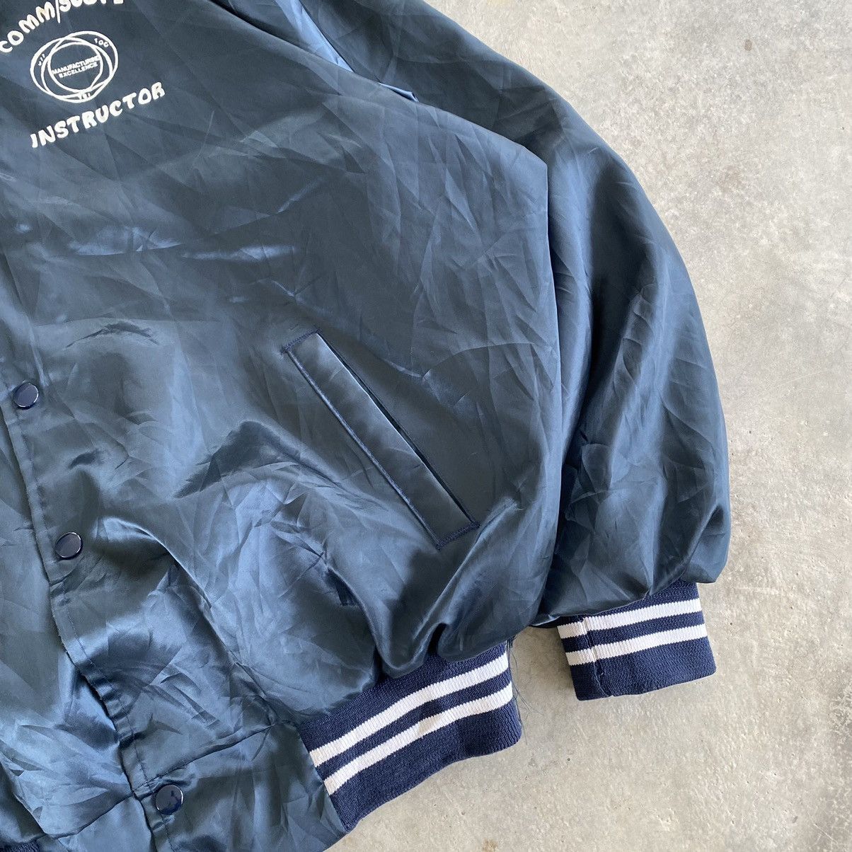 Auburn Sportswear × Vintage Vintage AUBURN Sportswear Satin Button Bomber Jacket Size US XXL / EU 58 / 5 - 6 Thumbnail