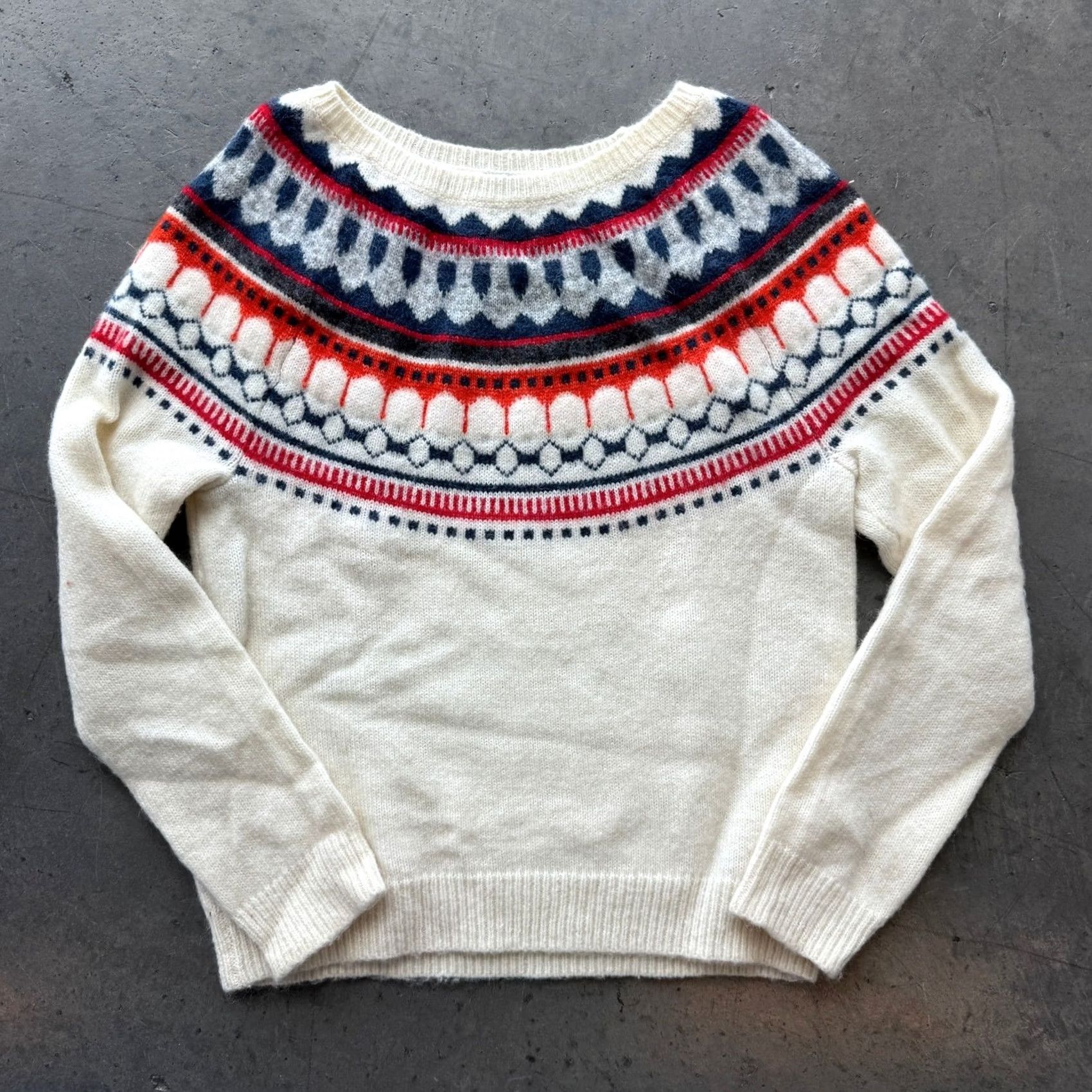 Gap VINTAGE GAP Winter Cream Navy Pullover Crewneck Longsleeve Sweater Large Women L" Size L / US 10 / IT 46 - 2 Thumbnail