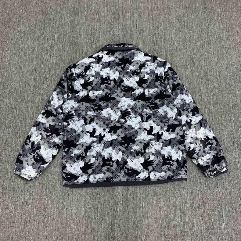 Louis Vuitton LOUIS VUITTON Camouflage presbyopic print reversible jacket Size US L / EU 52-54 / 3 - 2 Thumbnail