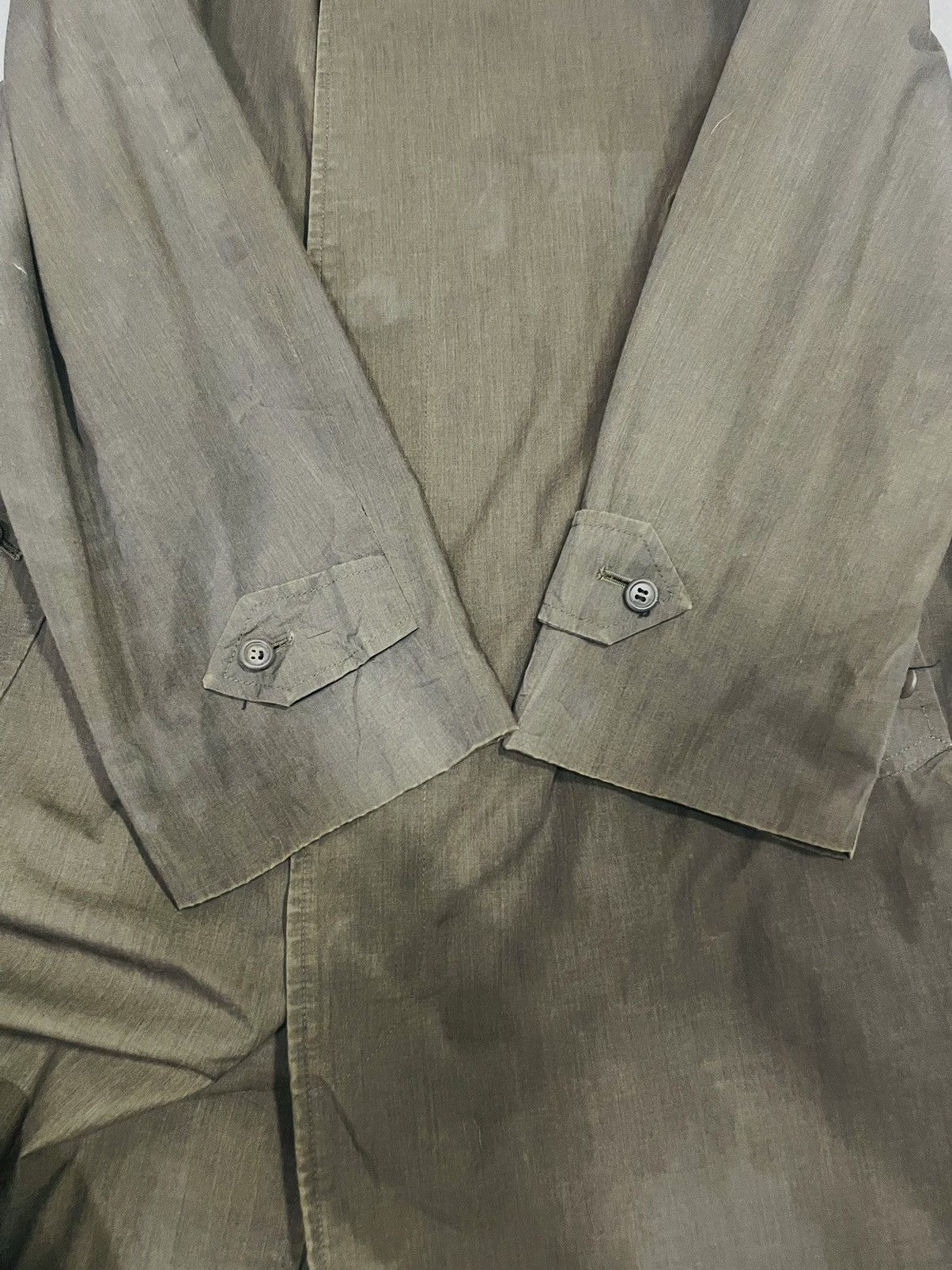 Burberry × Vintage Vintage Burberry Made in England Trench Coat (12) Size US L / EU 52-54 / 3 - 6 Thumbnail