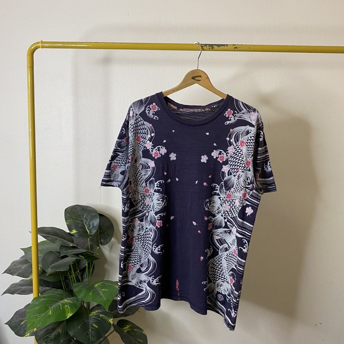 Karakuri Tamashii Koi Fish Sukajan Motive Ed Hardy Karakuri Loop wheel Cotton Size US XL / EU 56 / 4 - 1 Thumbnail