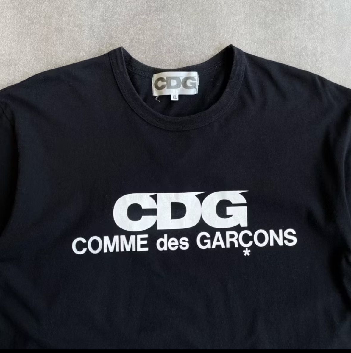 CDG by Comme des Garcons × Comme des Garcons × Japanese Brand Comme Des Garcons CDG CDG CDG Logo T-Shirt Size US XL / EU 56 / 4 - 5 Thumbnail