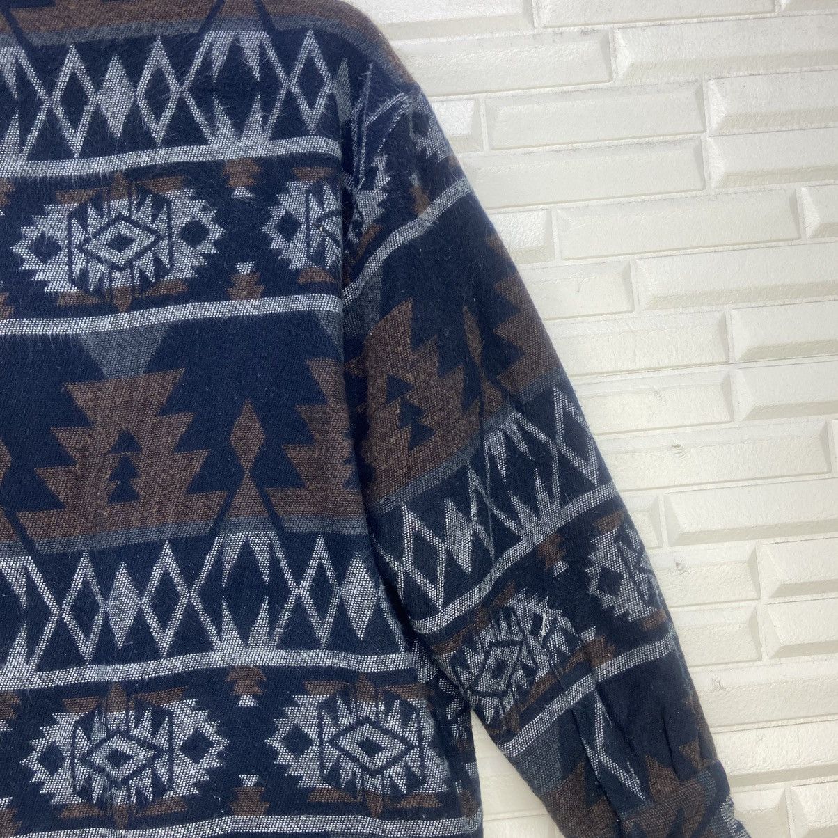 Japanese Brand Vintage Japanese Brand Jungle Storm Native Fleece Jacket Size US S / EU 44-46 / 1 - 14 Thumbnail