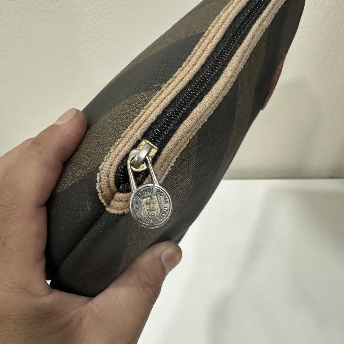 Fendi ‼️YES‼️ FENDI PEQUIN STRIPE CLUTCH MAKE UP BAG Size ONE SIZE - 7 Thumbnail