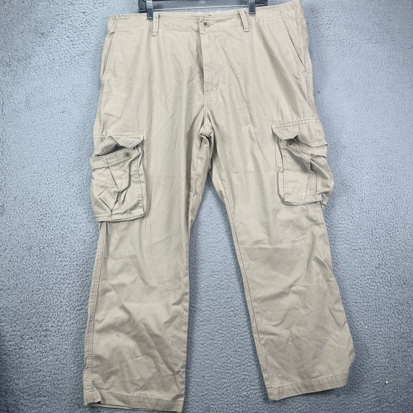 Old Navy VINTAGE Old Navy The Broken-In Cargo Pants Mens 42x30 Tan Cargo Pocket Straight Leg EUC Size US 42 / EU 58 - 2 Thumbnail