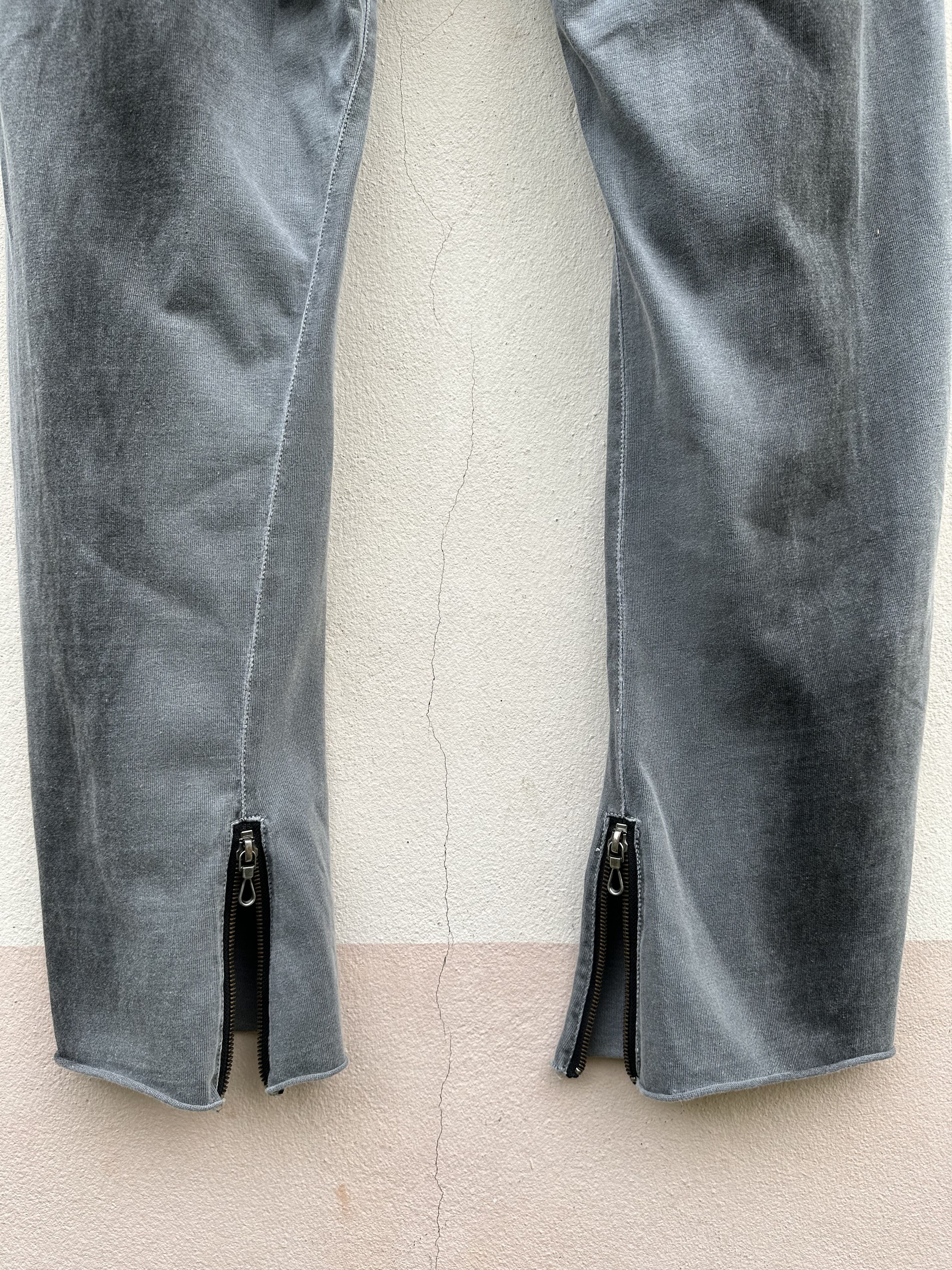 Gene Par Yukio Mishiba Vintage Gene Par Yukio Mishiba Flare Curved Wide Sweatpants Size US 34 / EU 50 - 14 Thumbnail