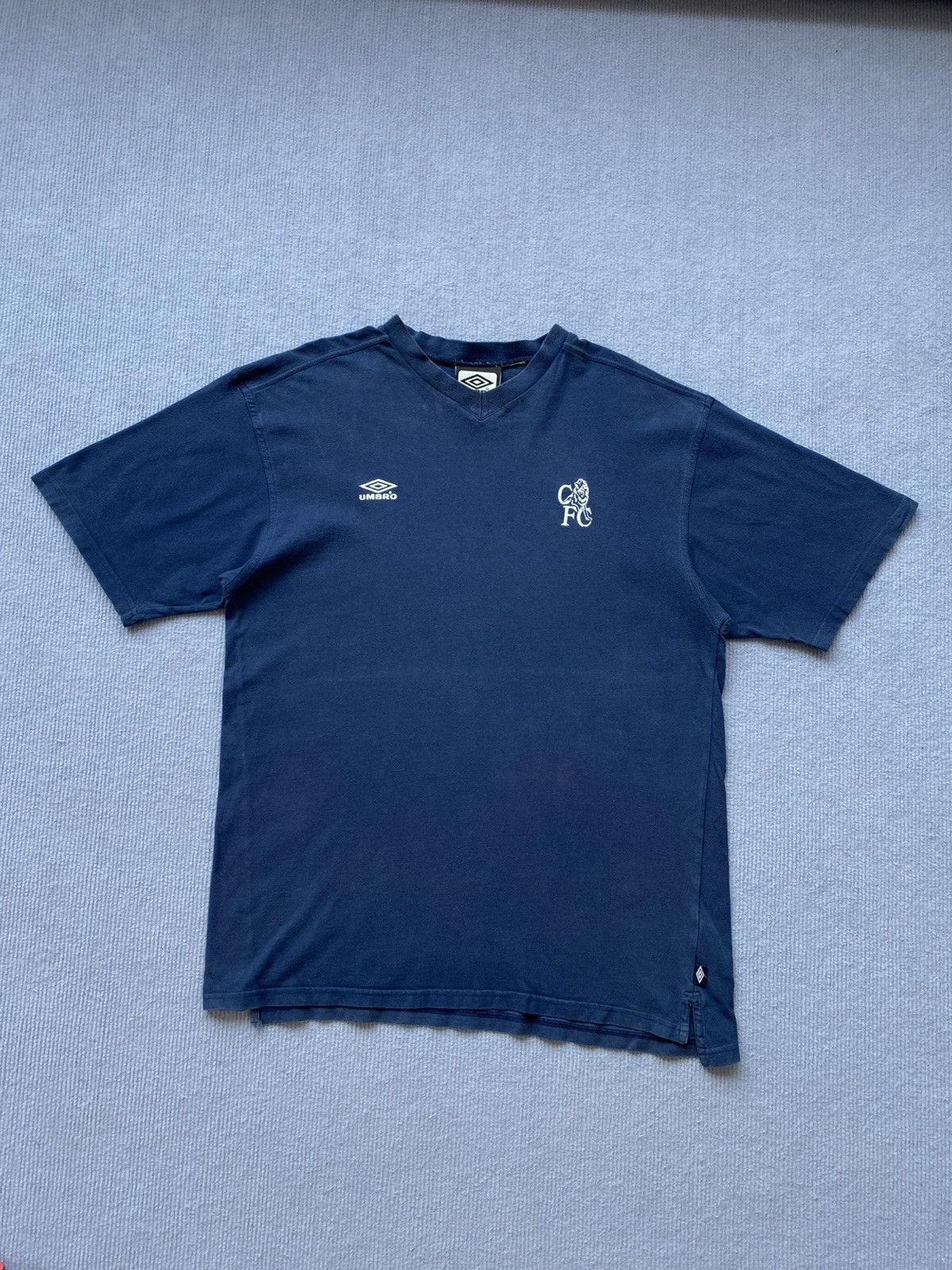 Chelsea Soccer Vintage 00’s Navy Umbro Chelsea Tee✨ Size US L / EU 52-54 / 3 - 4 Thumbnail