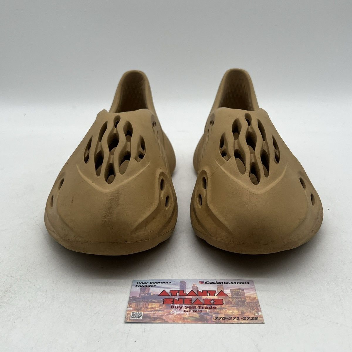 Adidas Yeezy foam runner clay taupe Size US 8 / EU 41 - 2 Thumbnail