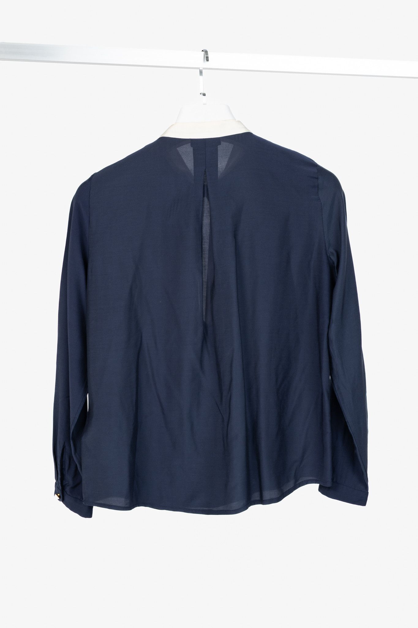 Burberry Burberry Navy Rayon Tie-Neck Long-Sleeve Blouse Size S / US 4 / IT 40 - 2 Thumbnail