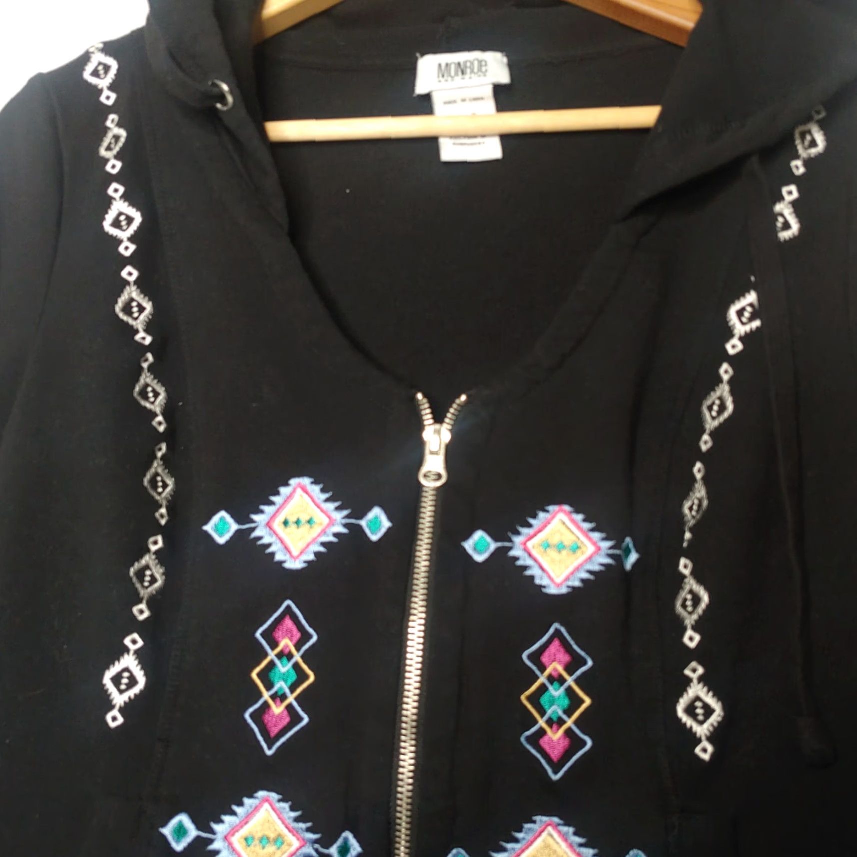 Vintage Monroe & Maine Women's Full Zip Sweatshirt M Black Hooded Boho Southwest Aztec Artsy Size M / US 6-8 / IT 42-44 - 3 Thumbnail