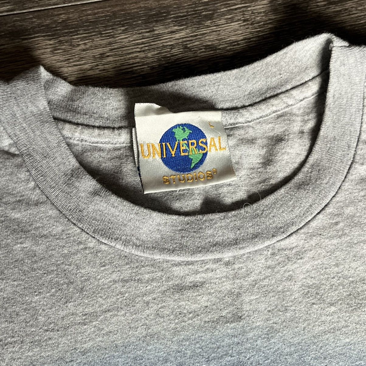 Vintage Vintage 90s Universal Studios Twister Ride it Out Movie Tee Size US L / EU 52-54 / 3 - 4 Thumbnail