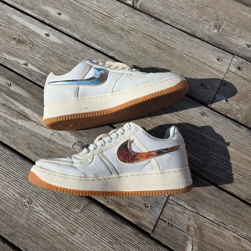 Nike × Travis Scott Nike Air Force 1 Low "Travis Scott Sail" Size US 9 / EU 42 - 3 Thumbnail