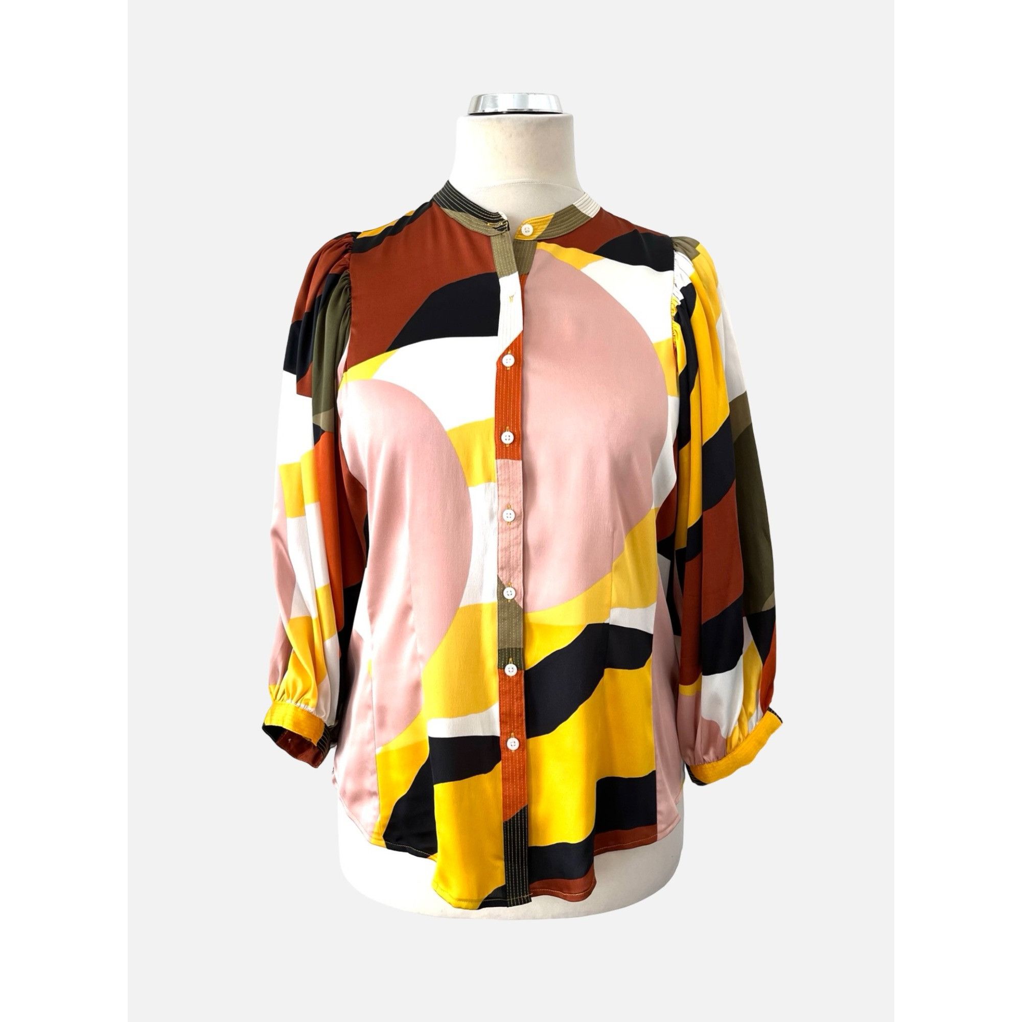 Karl Lagerfeld KARL LAGERFELD size M oversize multicolor blouse in excelle Size M / US 6-8 / IT 42-44 - 1 Thumbnail