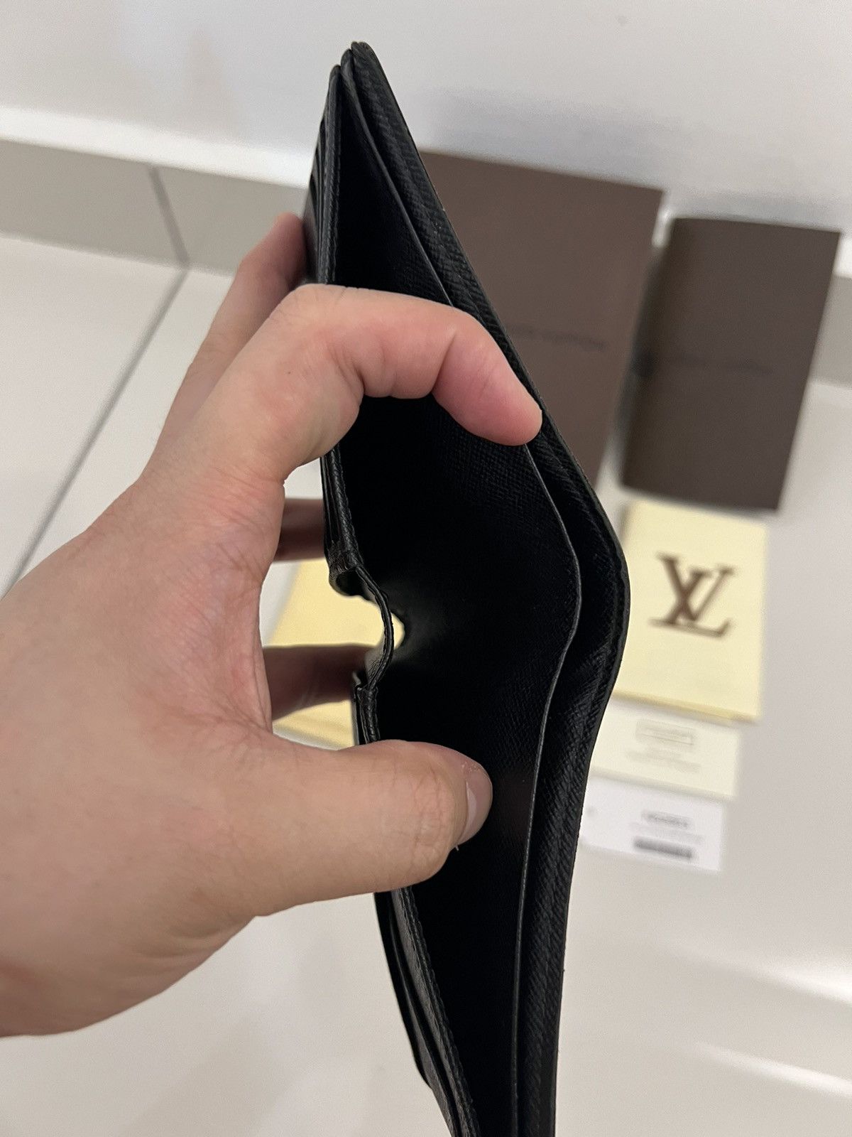 Louis Vuitton LV Louis Vuitton Multiple Wallet Damier Ebene (N60895) Size ONE SIZE - 11 Thumbnail