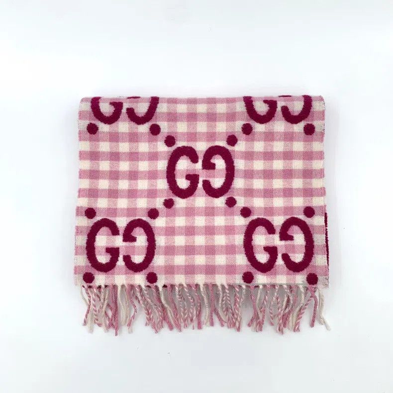 Gucci Gucci Pink logo jacquard full-print wool tassel scarf Size ONE SIZE - 1 Thumbnail