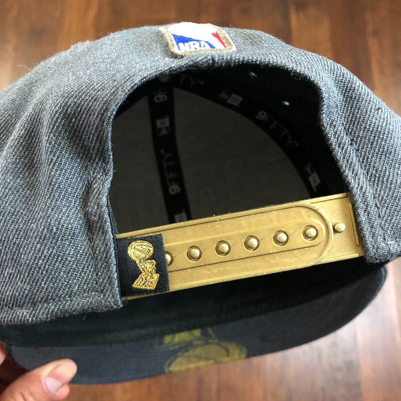 New Era GOLDEN STATE WARRIORS 2018 CHAMPS NBA SNAPBACK HAT CAP Size ONE SIZE - 5 Thumbnail