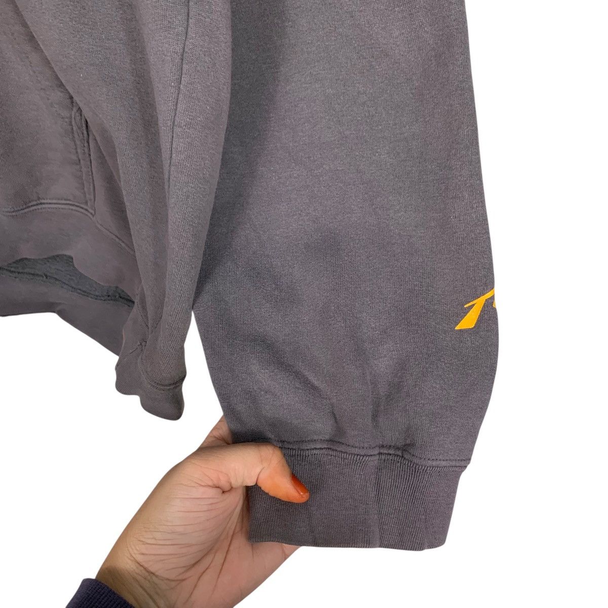 Rusty 90’s RUSTY Big Logo Pullover Hoodie Sweatshirt #3635-C166 Size US L / EU 52-54 / 3 - 10 Thumbnail