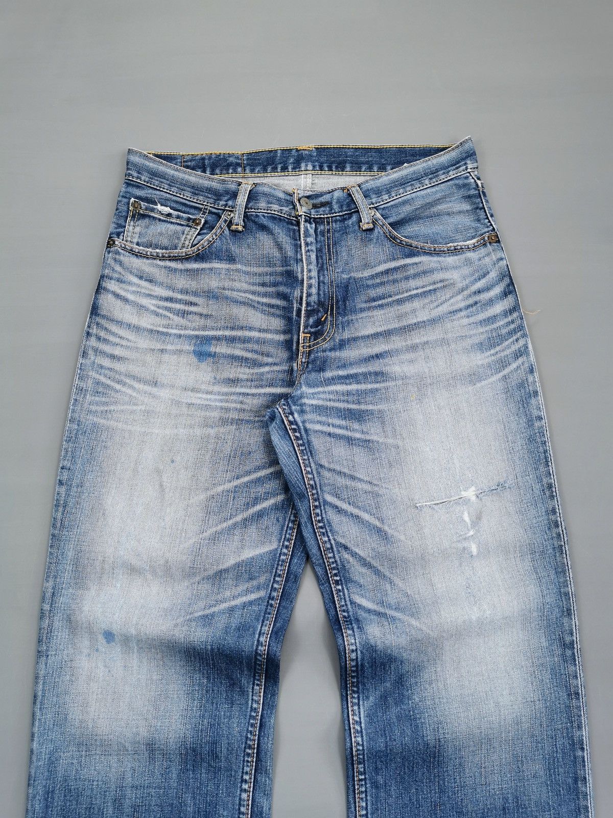 Levi's Vintage Levis 702 Distressed Jeans Size US 32 / EU 48 - 6 Thumbnail