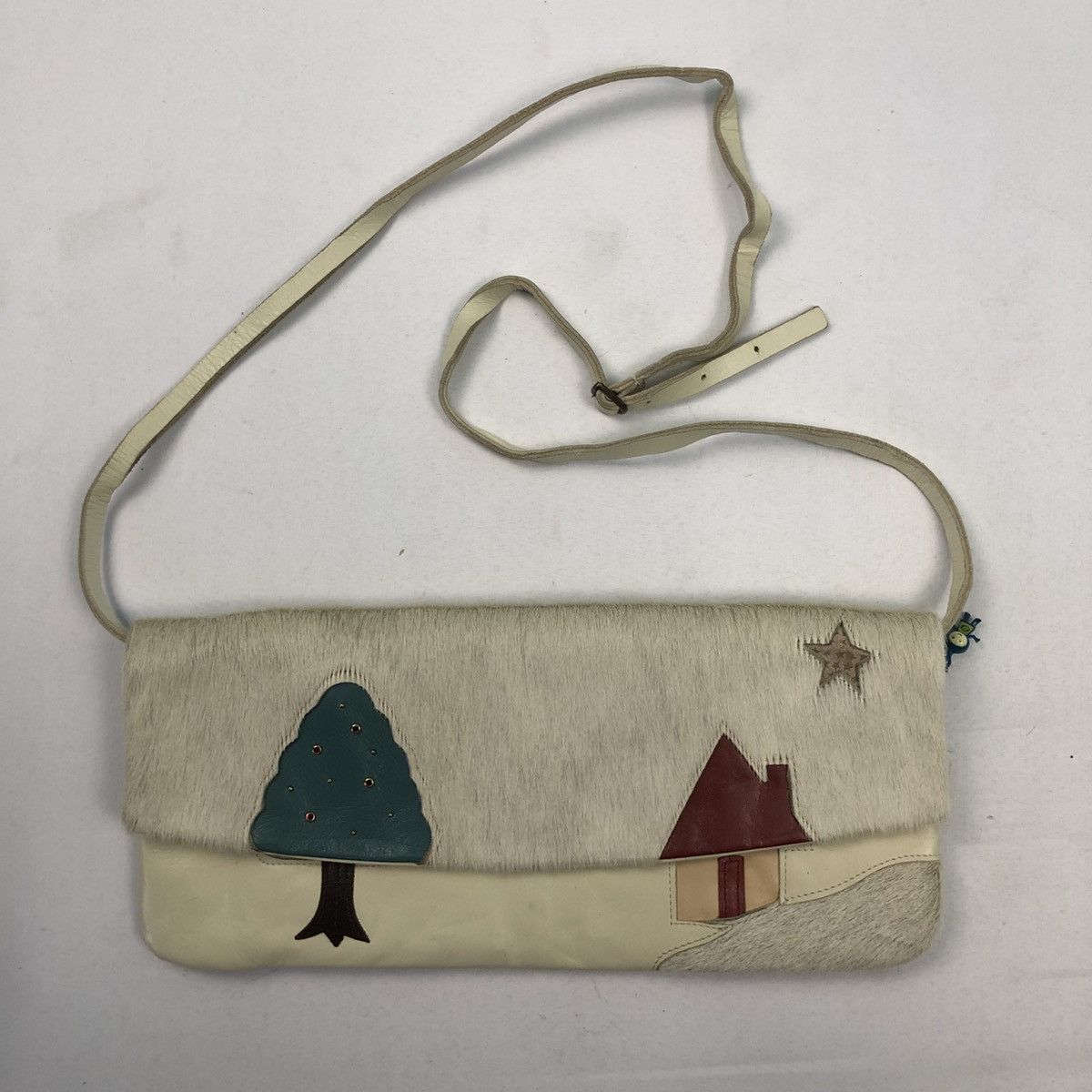 Tsumori Chisato TAUMORI CHISATO CARRY LEATHER HORSE CROSSBODY SLING BAG Size ONE SIZE - 1 Thumbnail