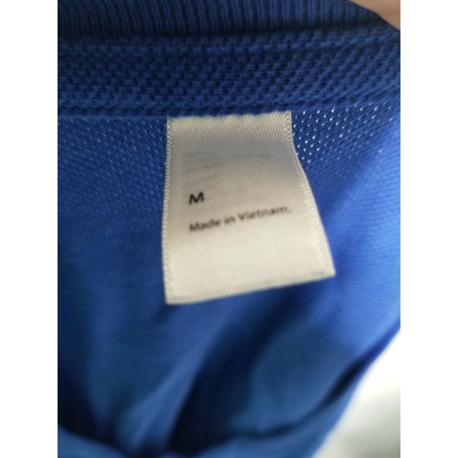 Apple VINTAGE Apple Store Employee T Shirt Main Selling Point Blue Embroidered Graphic Unisex M 21" Pit to Pit Mens Size US M / EU 48-50 / 2 - 4 Thumbnail