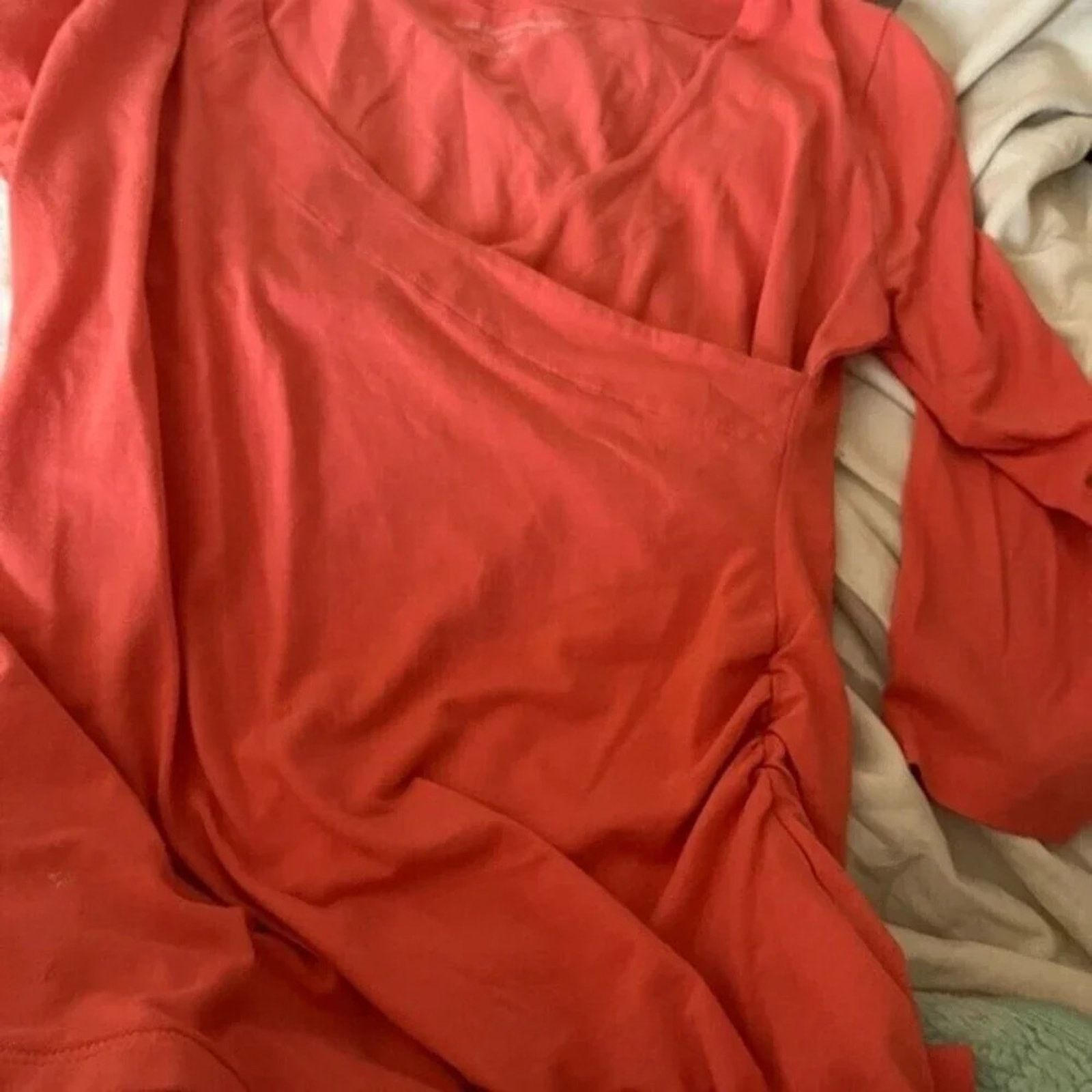 The Unbranded Brand Soft surroundings faux wrap top, size Small Size S / US 4 / IT 40 - 1 Thumbnail