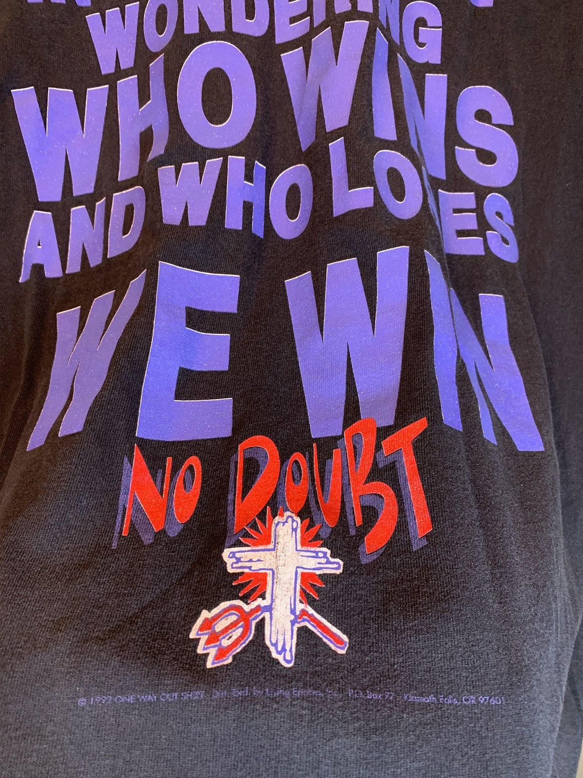 Vintage *RARE* Vintage 1992 Living Epistles No Doubt Jesus T-Shirt L Size US L / EU 52-54 / 3 - 5 Thumbnail
