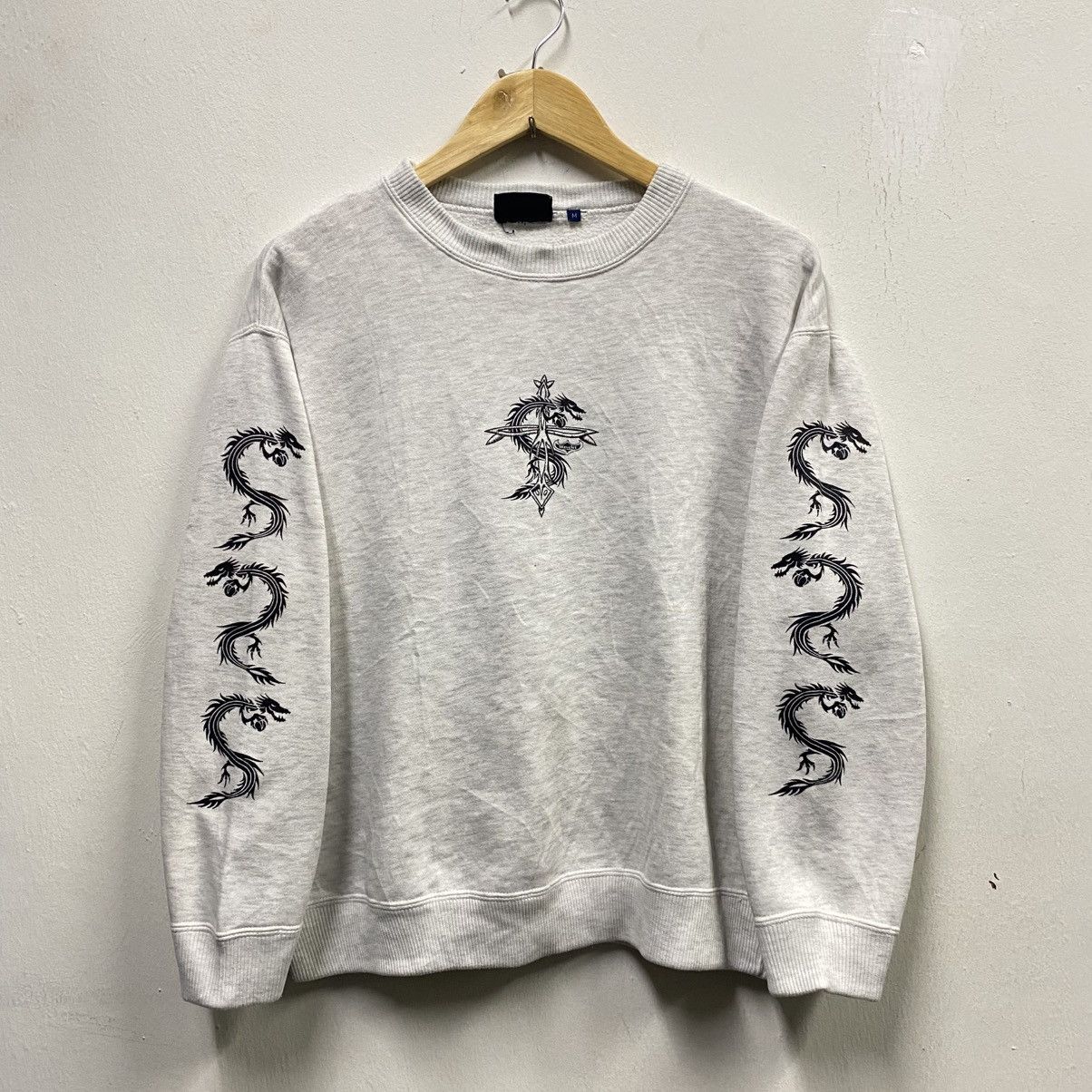 Japanese Brand Vintage Dog cigar Japanese Brand Dragon Design Sweatshirt Size US S / EU 44-46 / 1 - 1 Thumbnail
