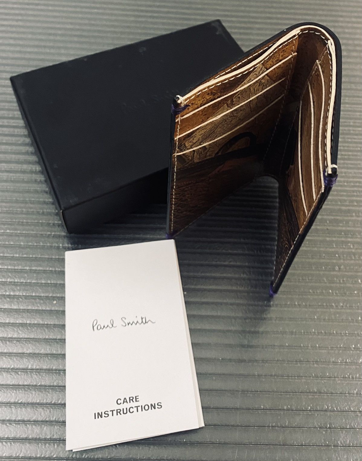 Paul Smith Paul Smith 🇮🇹 Nero leather Leitz camera collage cc wallet NEW Size ONE SIZE - 8 Thumbnail