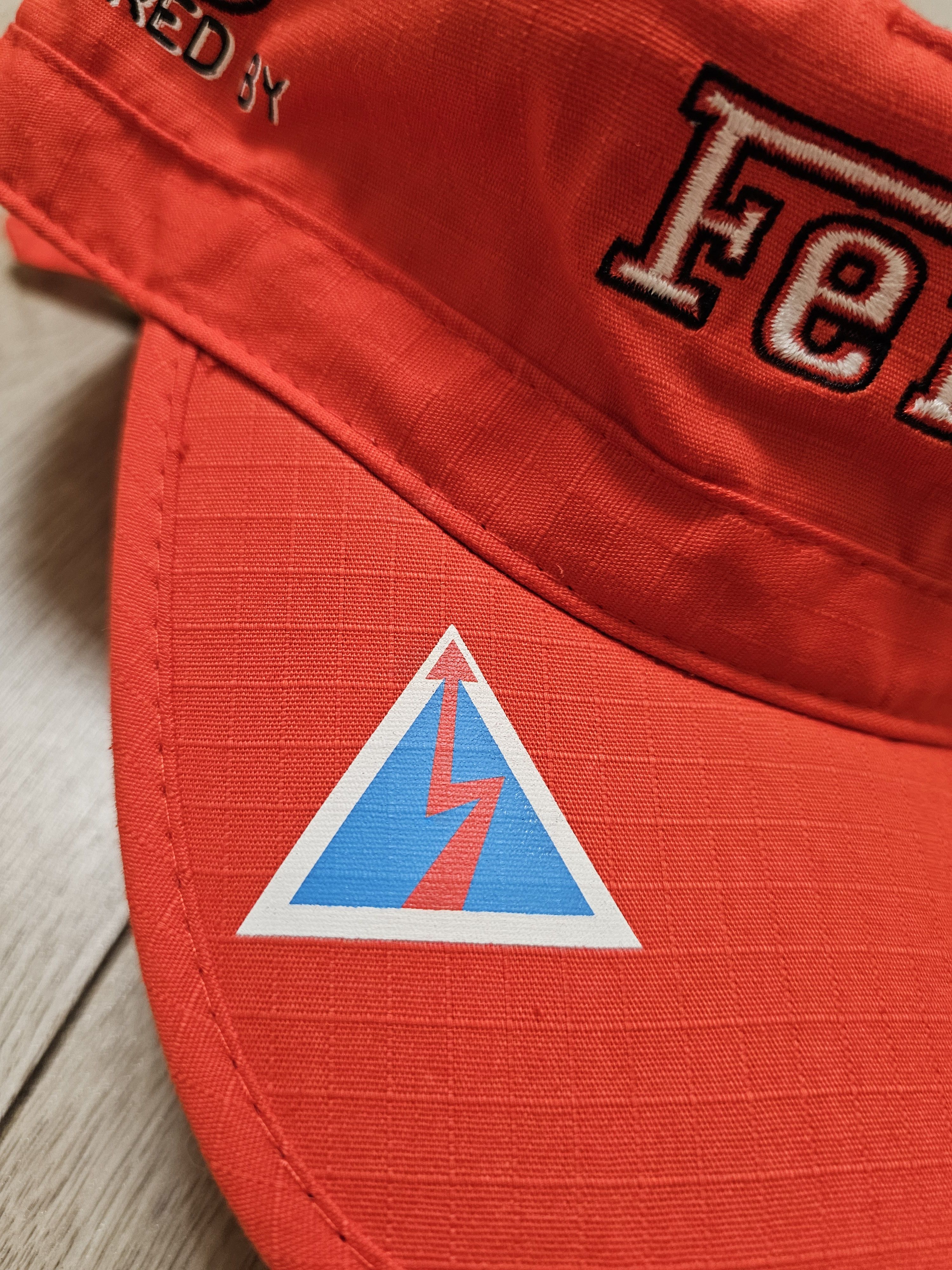 Ferrari × Formula 1 FERRARI CAP RED V8 PWERED BY CAP F1 CAP FORMULA 1 CAP F1 Size ONE SIZE - 5 Thumbnail