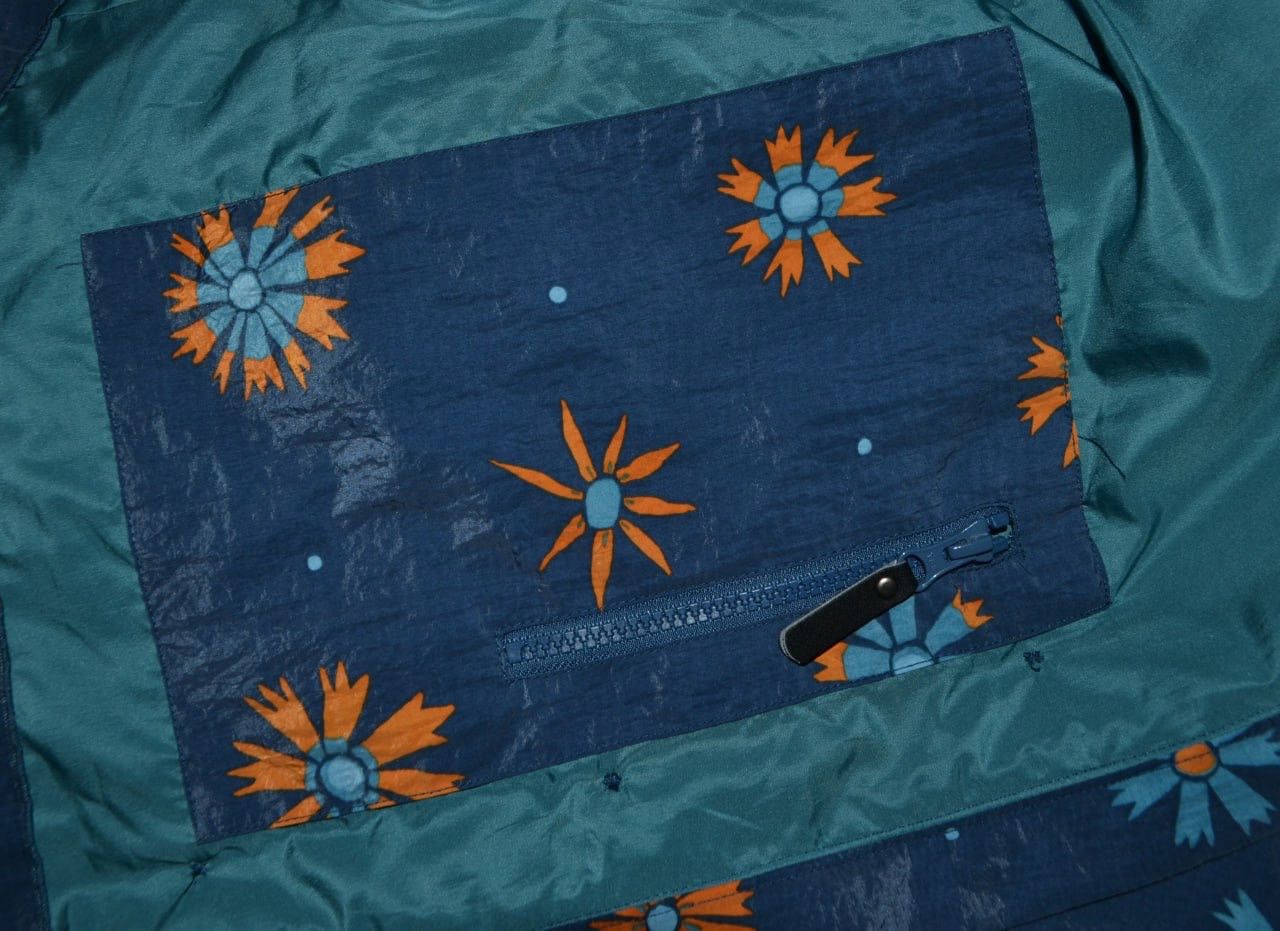 Japanese Brand Gudrun Sjoden Jacket Flowers Raincoat Hooded Size S Size S / US 4 / IT 40 - 14 Thumbnail