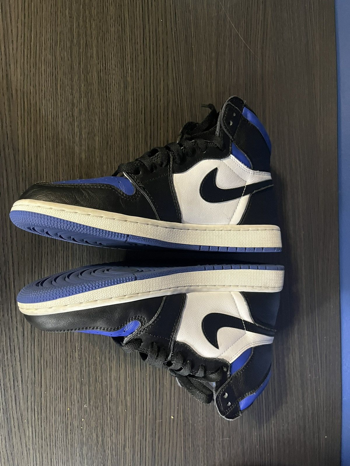 Jordan Brand Jordan 1 High Royal Toe Size US 9.5 / EU 42-43 - 3 Thumbnail