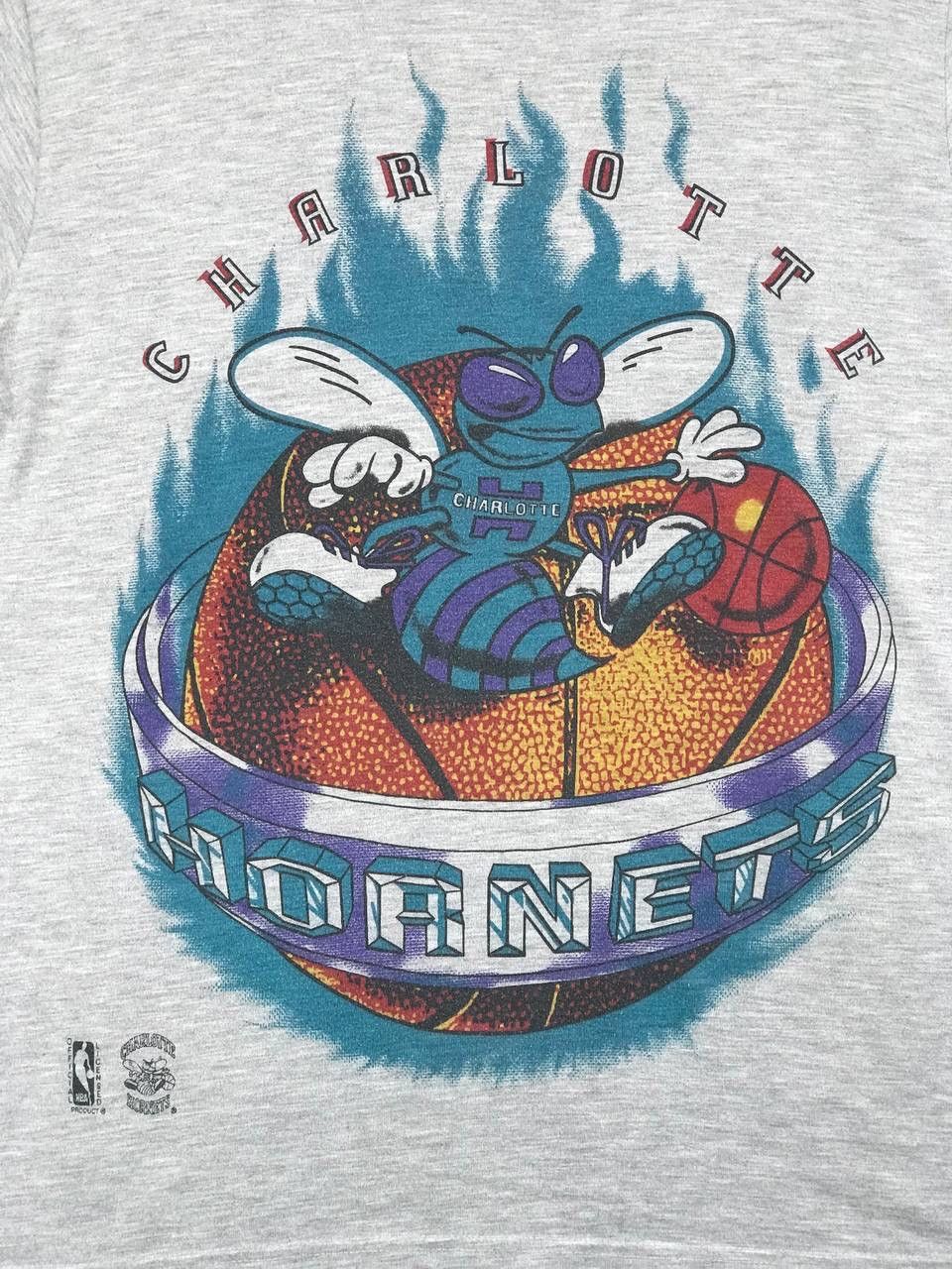 NBA Vintage Charlotte Hornets basketball team Size US L / EU 52-54 / 3 - 3 Thumbnail