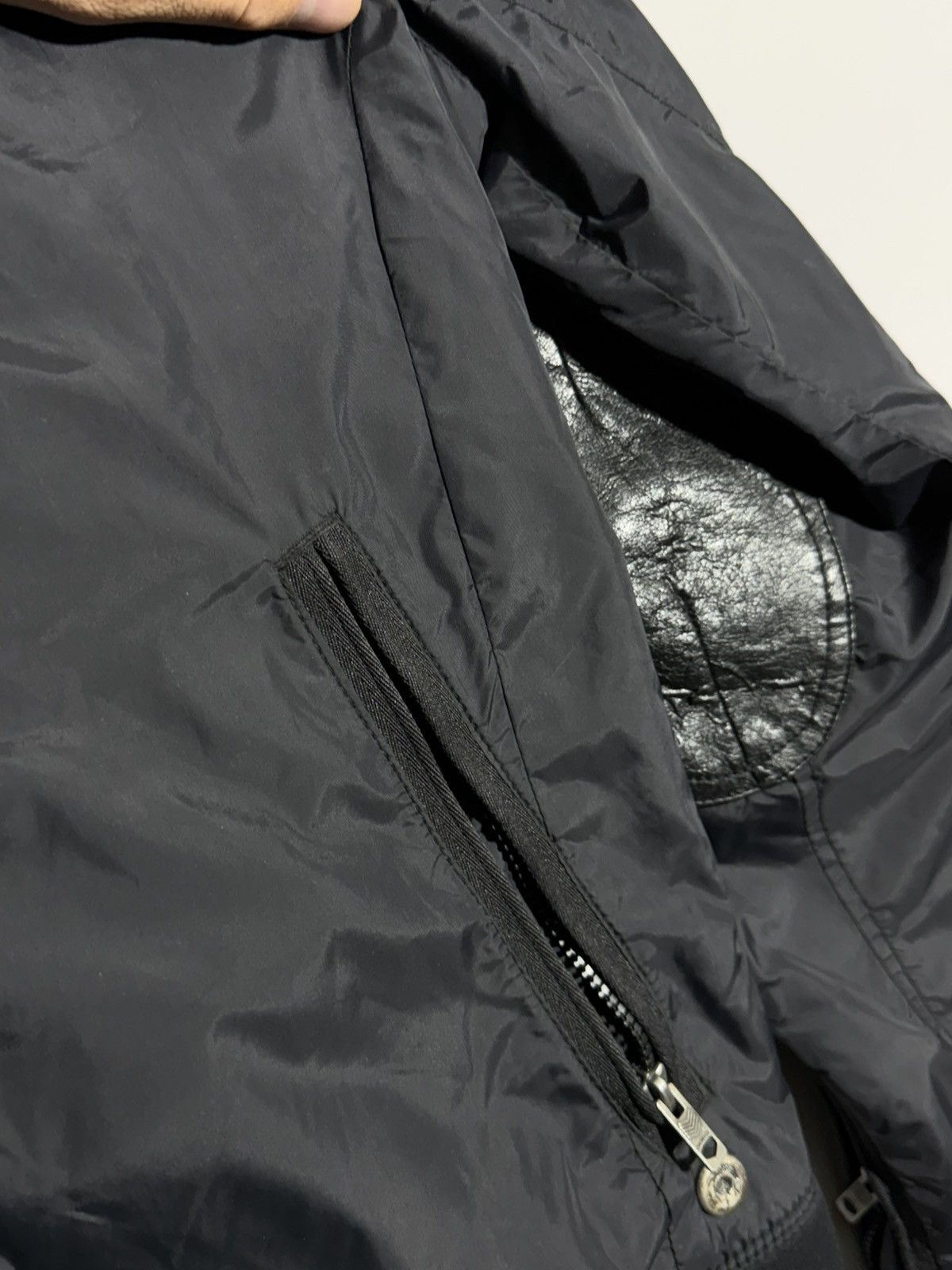 Diesel Vintage Y2k Diesel Nylon Bomber Jacket size XL Size US XL / EU 56 / 4 - 6 Thumbnail