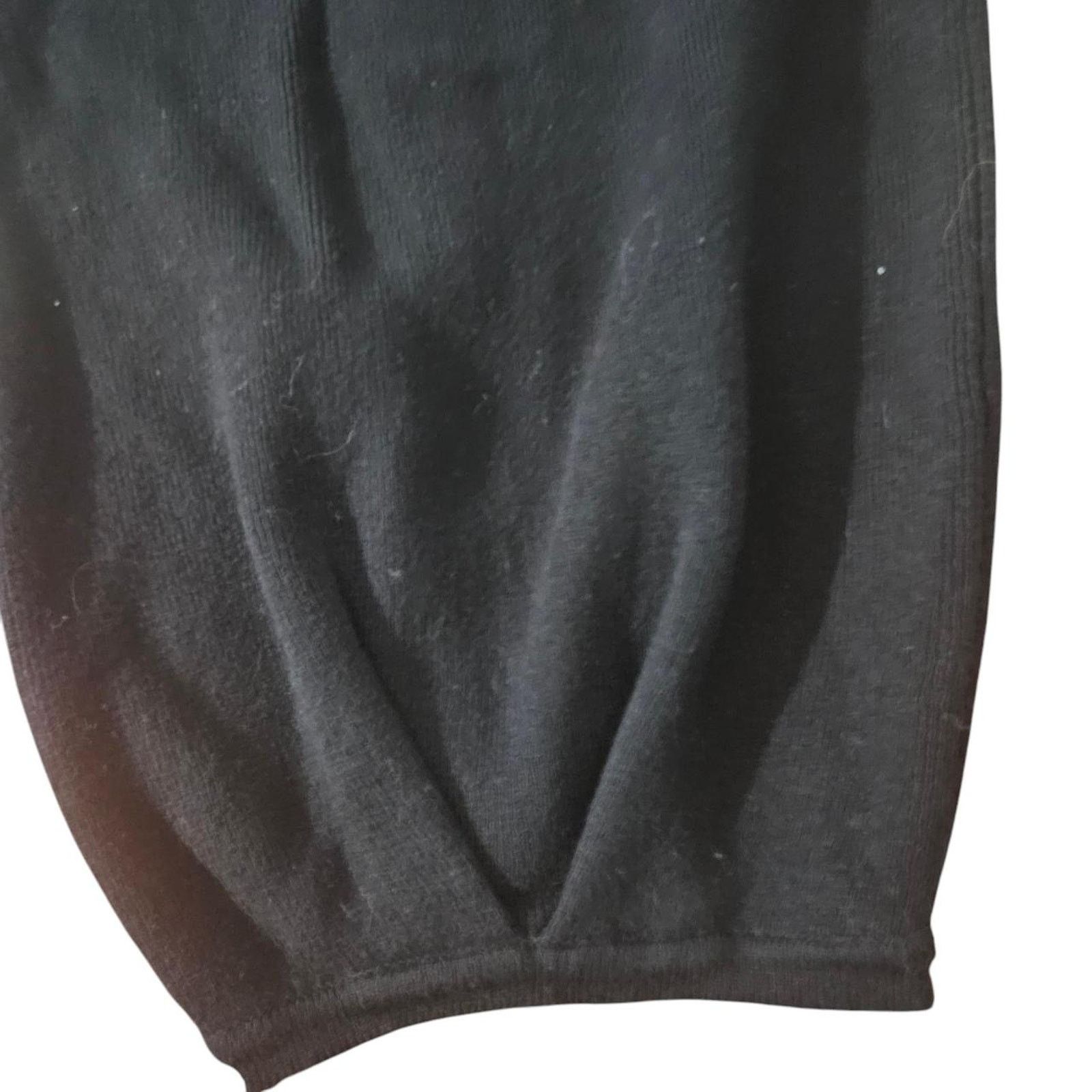 The Unbranded Brand Flowy wide leg design for effortless Size 27" / US 4 / IT 40 - 2 Thumbnail