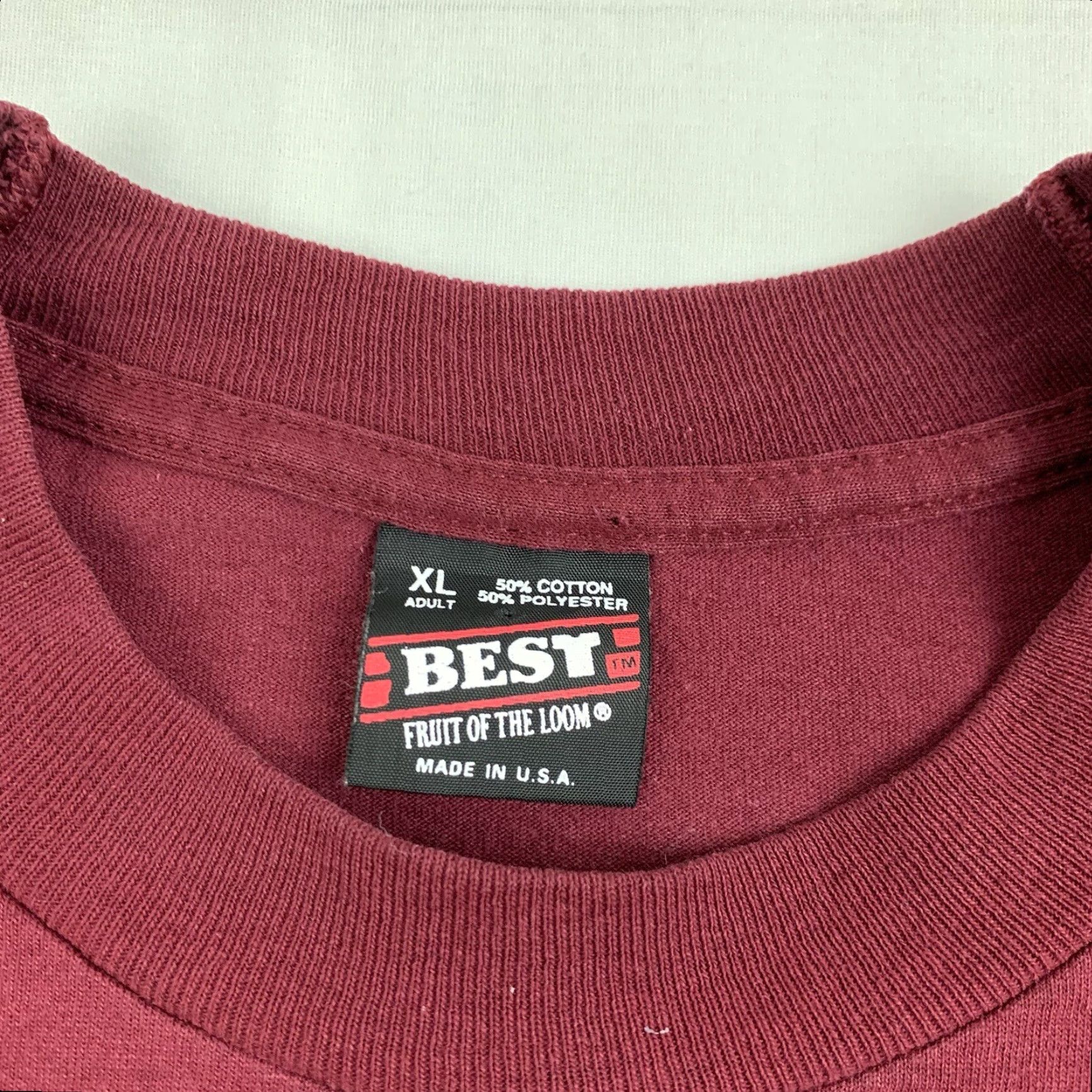 Fruit Of The Loom VINTAGE Niagara Falls Shirt Adult XL Red Canada Nature Outdoors Boat Travel 90s Men T-Shirt Size US XL / EU 56 / 4 - 4 Thumbnail