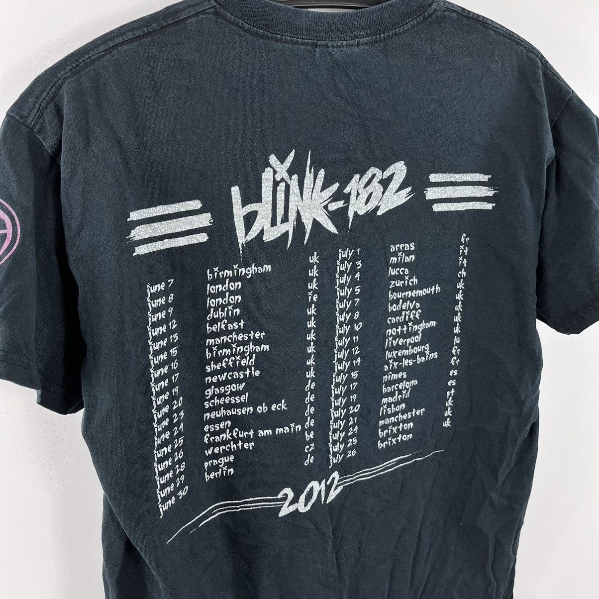 Band Tees × Vintage Blink 2012 Tour T-Shirt Big Logo Black Size M Size US M / EU 48-50 / 2 - 6 Thumbnail