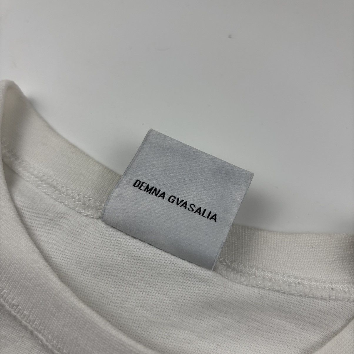 Vetements Vetements Staff Shirt Size US XS / EU 42 / 0 - 5 Thumbnail