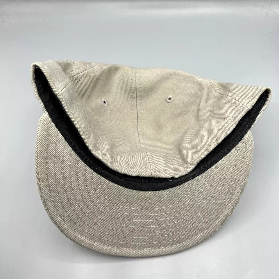 New Era Air Jordan Hat Men 7 3/8 Embroidered Logo Fitted Cap Size ONE SIZE - 6 Thumbnail