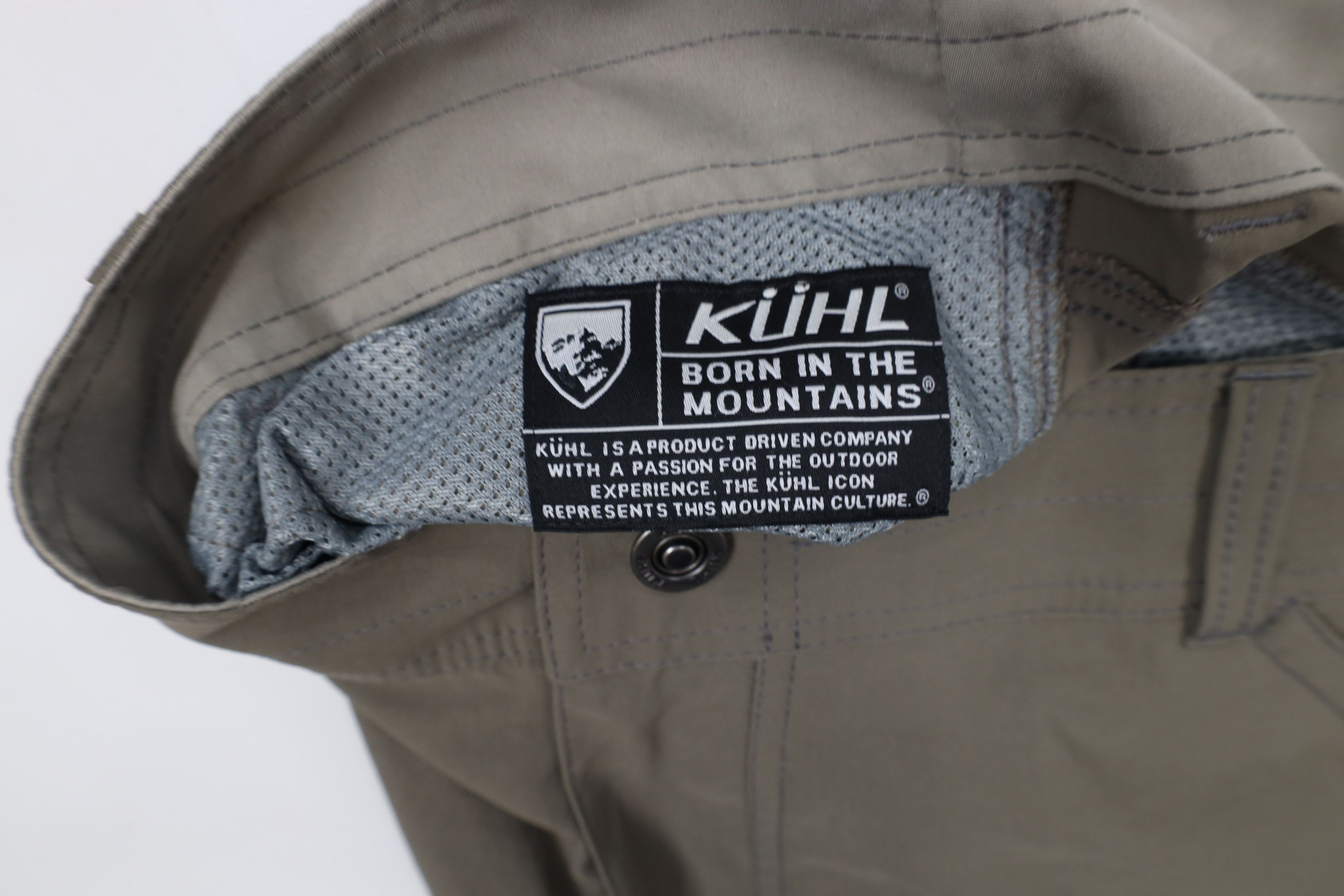 Kuhl × Vintage Kuhl Mountain Outdoor Hiking Trail Camping Shorts Brown Size US 38 / EU 54 - 8 Thumbnail