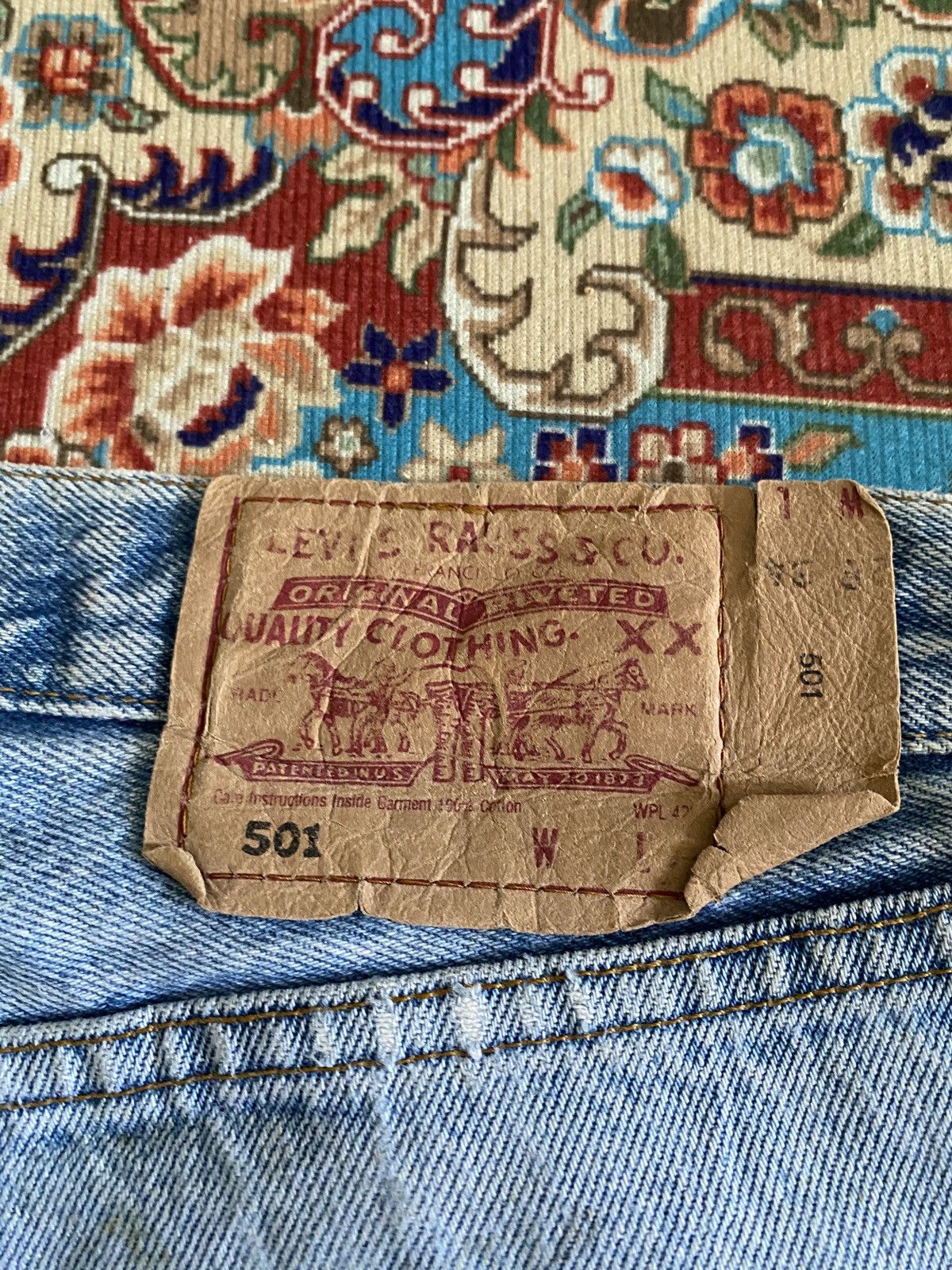 Levi's Vintage 90s Levi’s 501 Distressed Denim Size US 26 / EU 42 - 16 Thumbnail