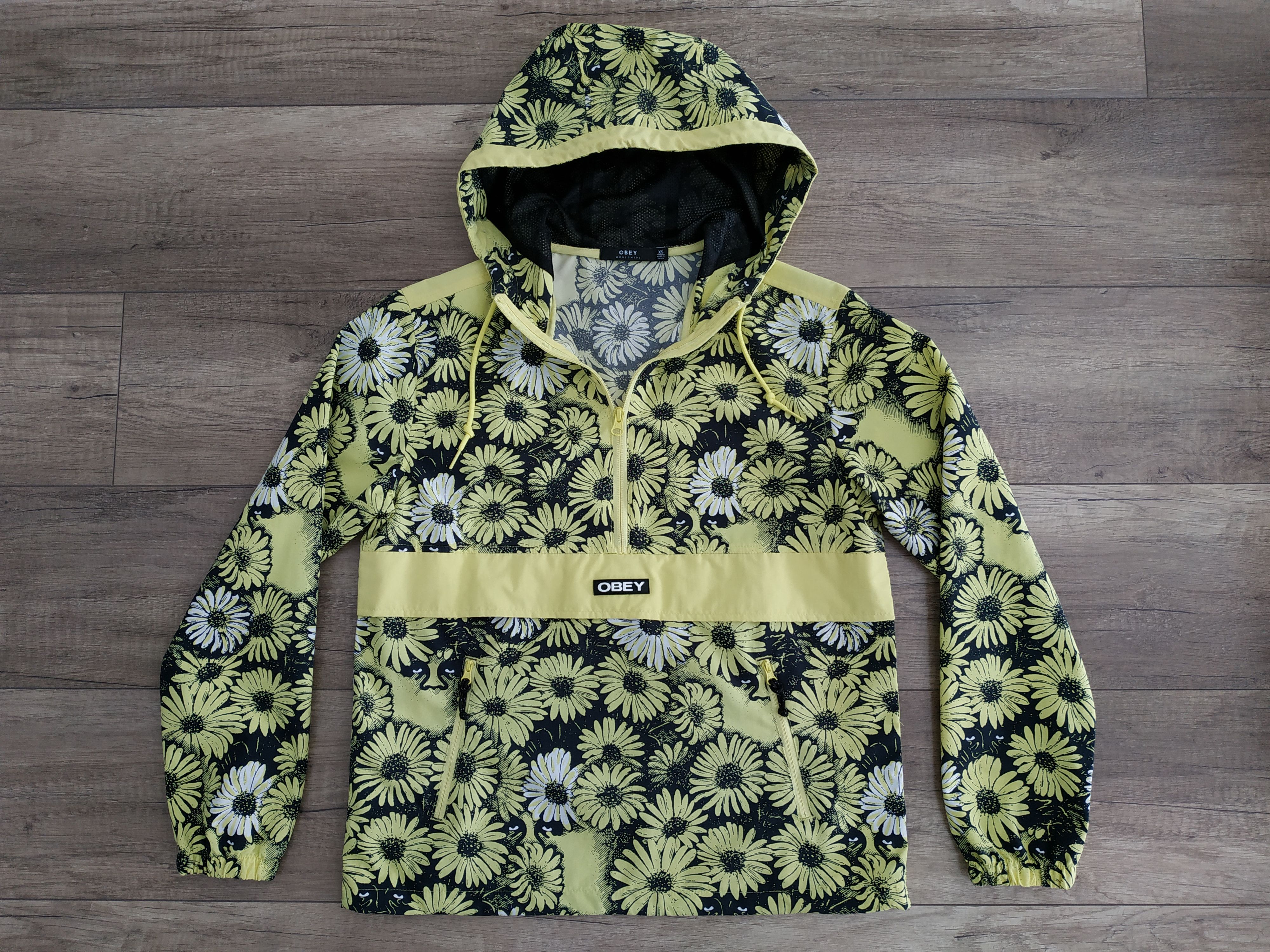 OBEY 1/2 Zip Women's Floral Print JACKET size XS fit. S