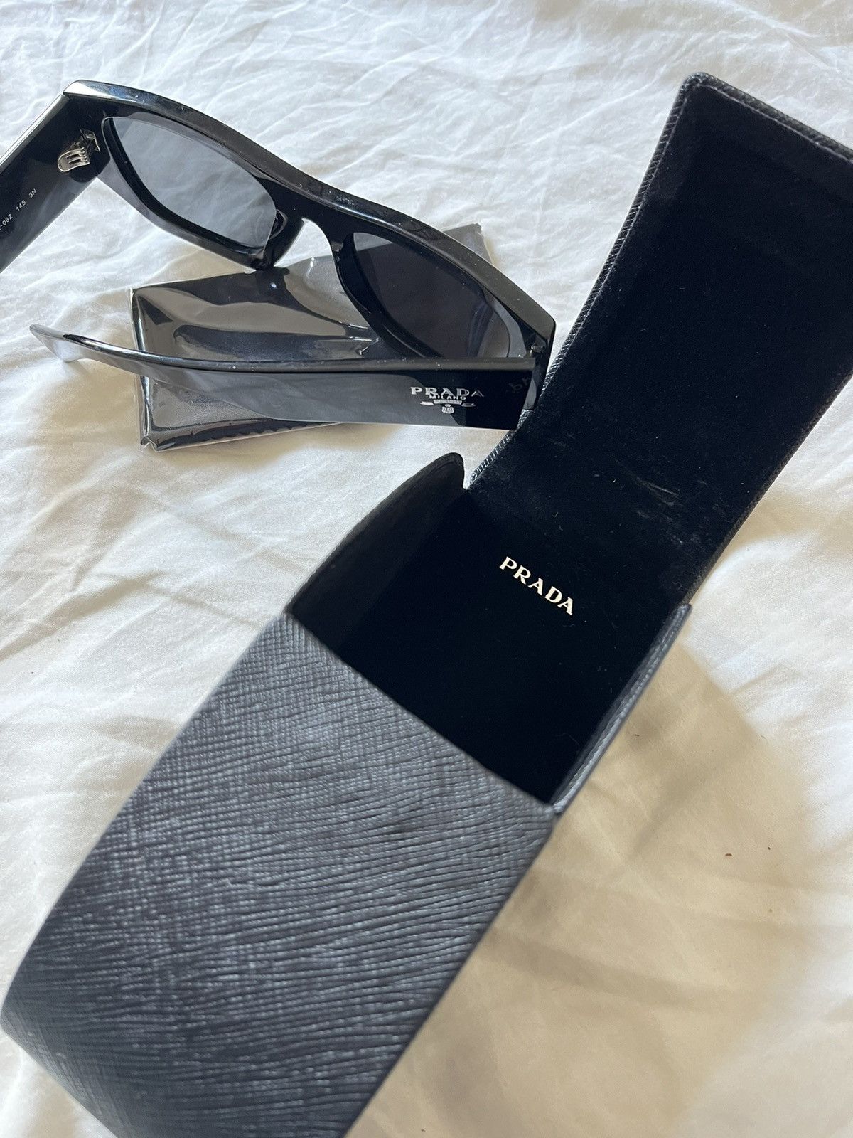 Prada Prada Sunglasses Size ONE SIZE - 6 Thumbnail
