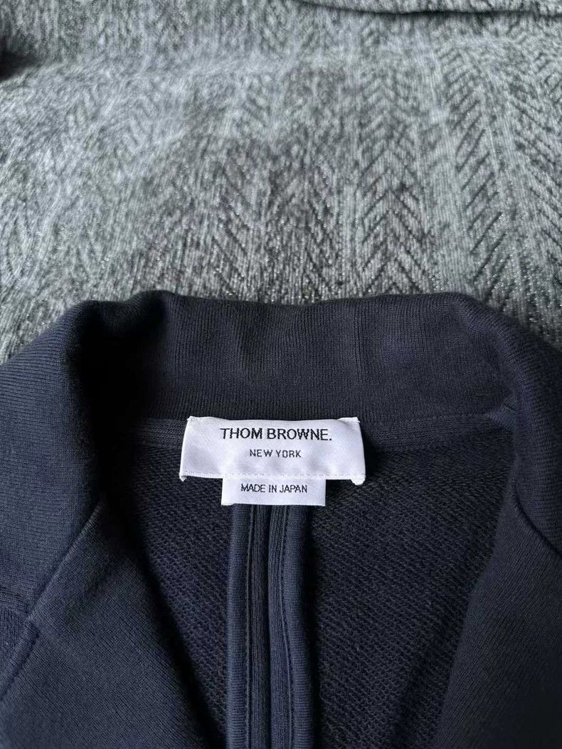 Thom Browne Thom Browne A suit with a vest Size 42S - 3 Thumbnail