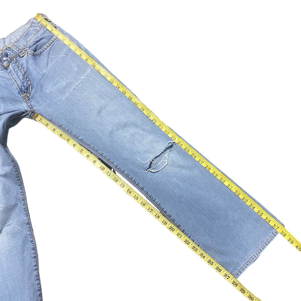 Evisu Evisu Light Denim Flare Jeans Thrashed Size 30" / US 8 / IT 44 - 23 Thumbnail